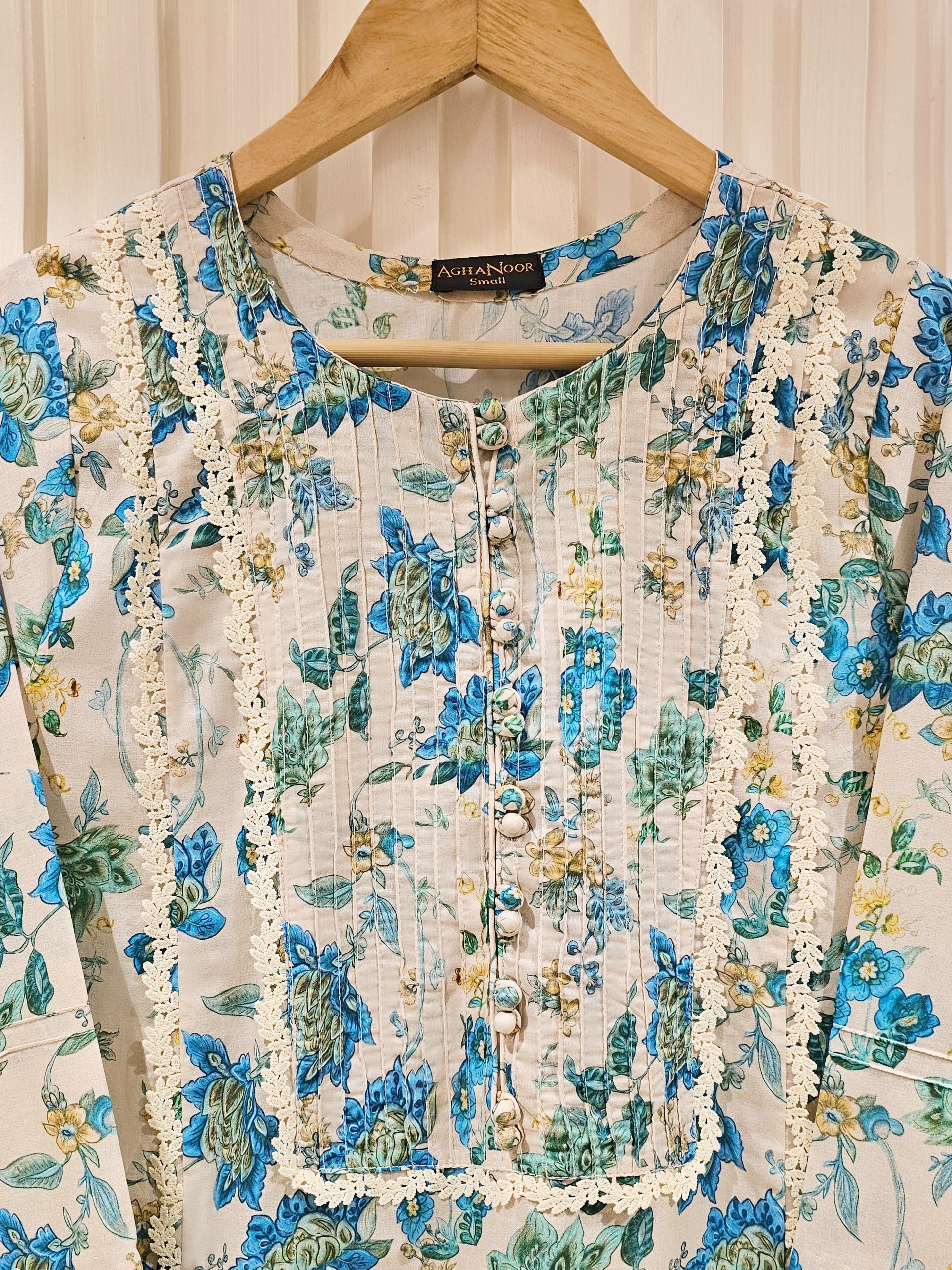 2 Piece - Digital Printed Lawn Suit S111348 - Image 2