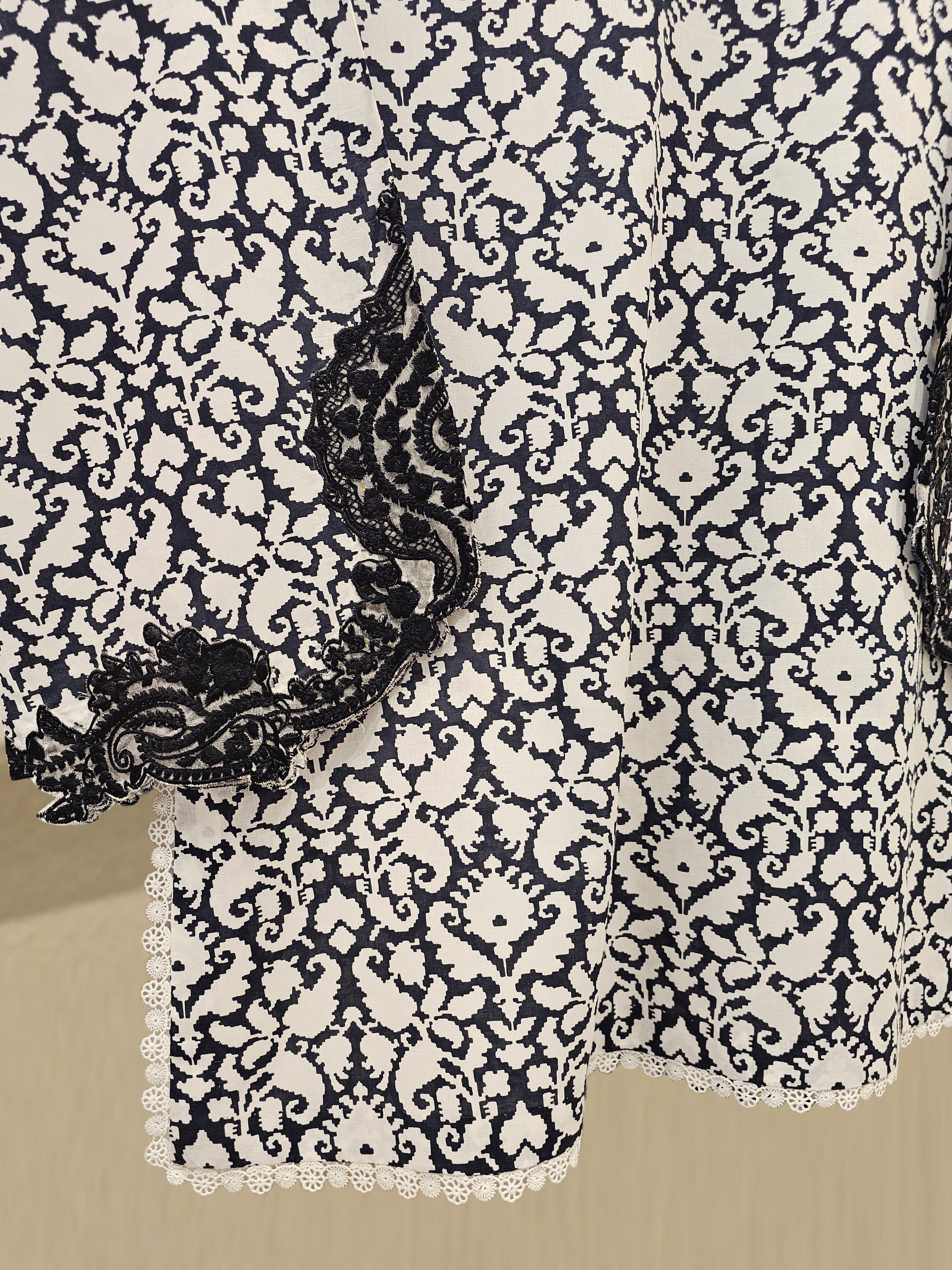 2 Piece - Digital Printed Lawn Suit S111890 - Image 2