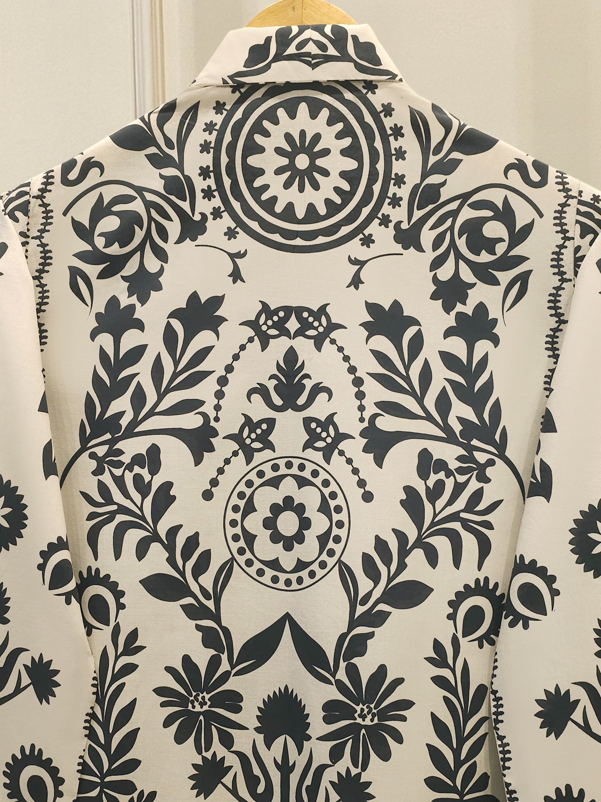 2 Piece - Digital Printed Lawn Suit S112197 - Image 5