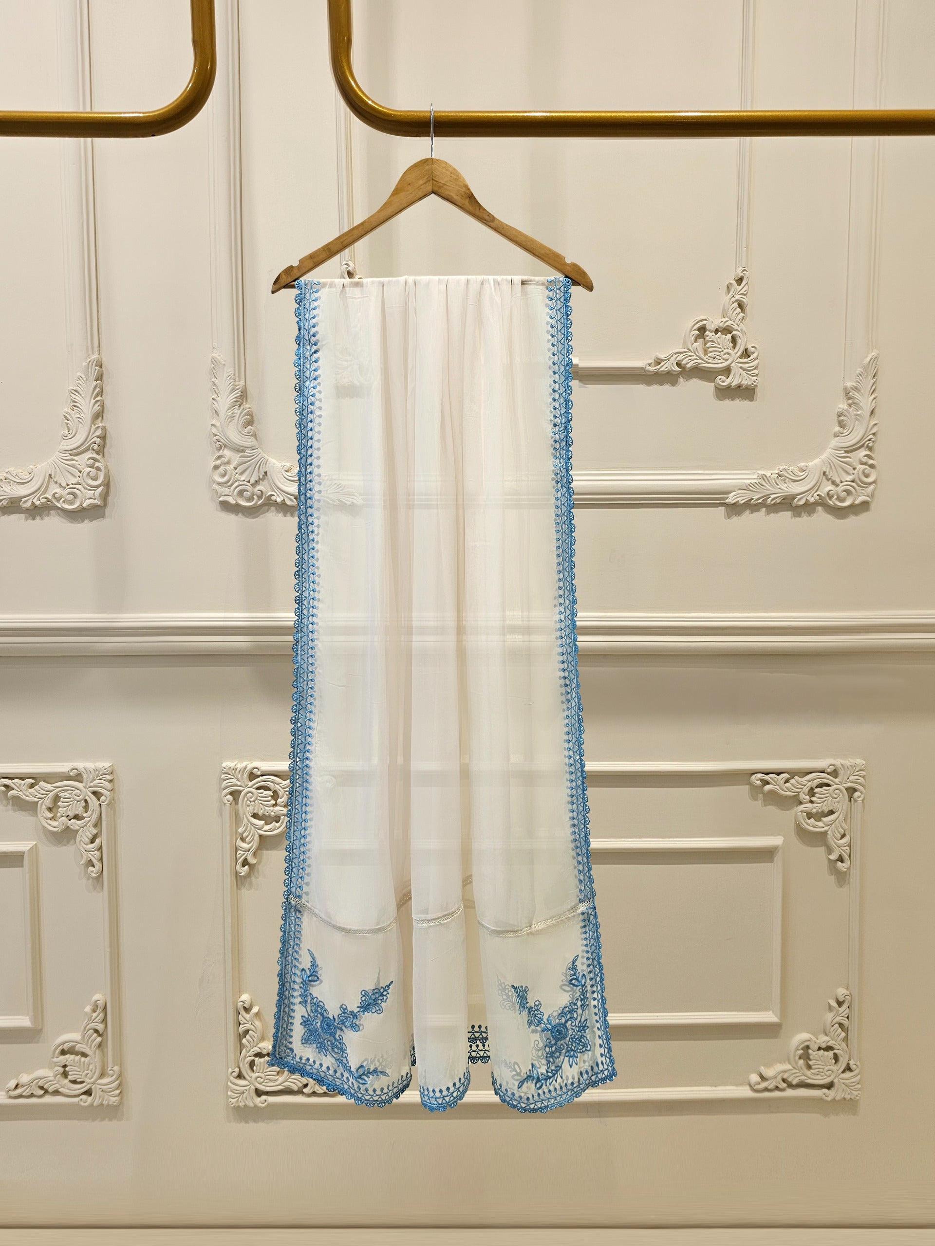 3 Piece - Embroidered Lawn Suit S111712 - Image 5