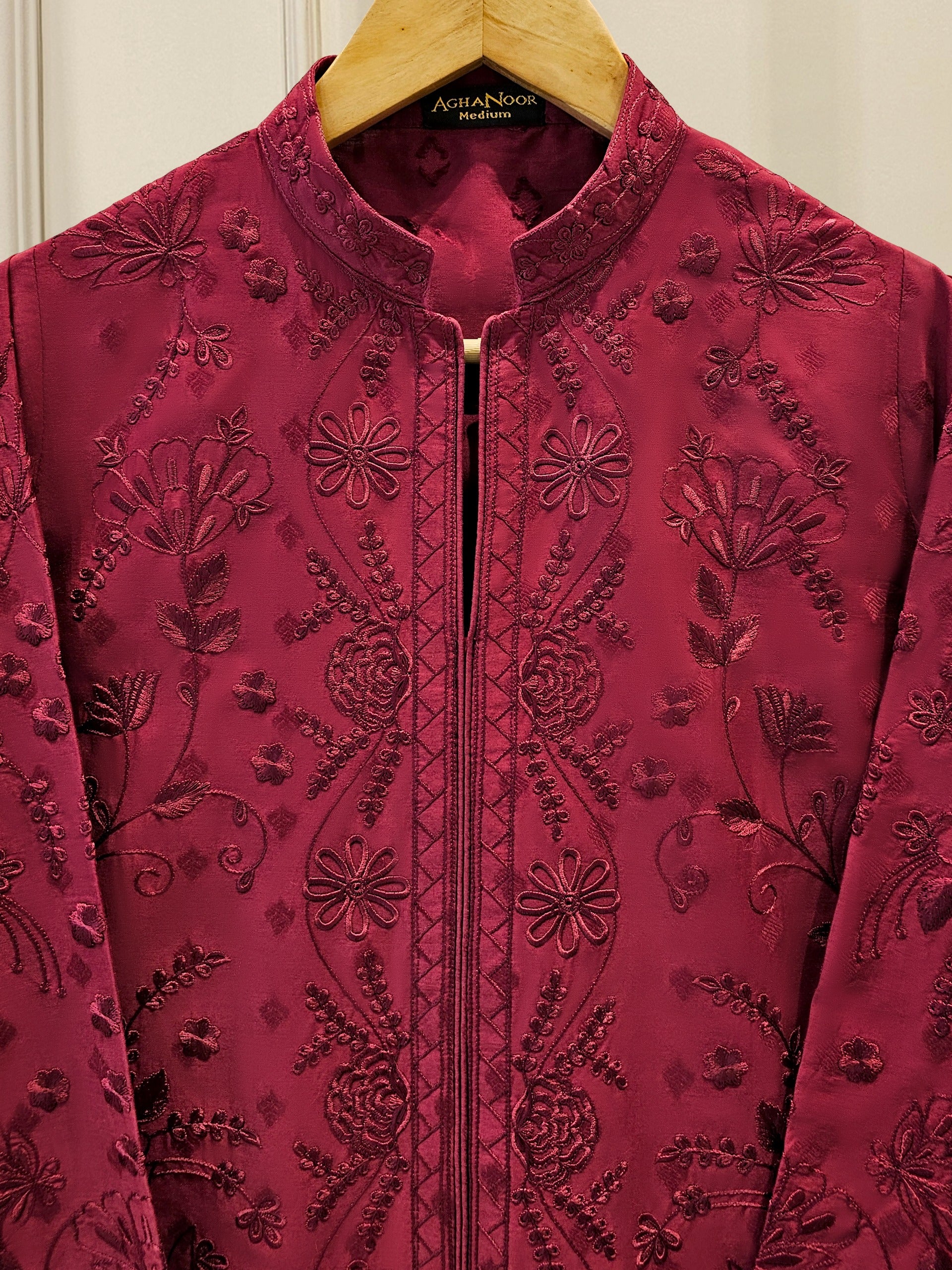 2 Piece - Embroidered Jacquard Suit S111621 - Image 3