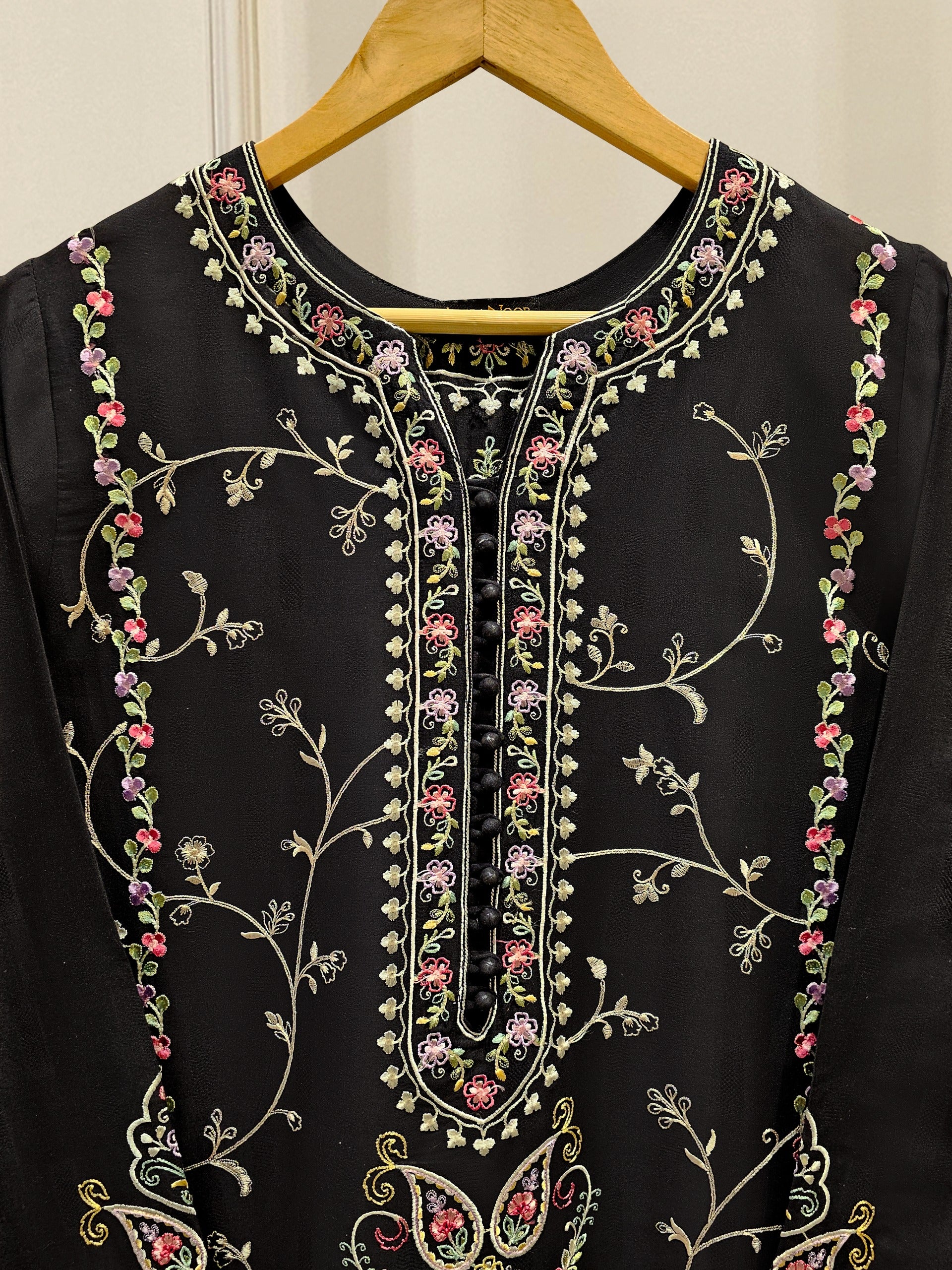 2 Piece - Embroidered Jacquard Suit S111686 - Image 2