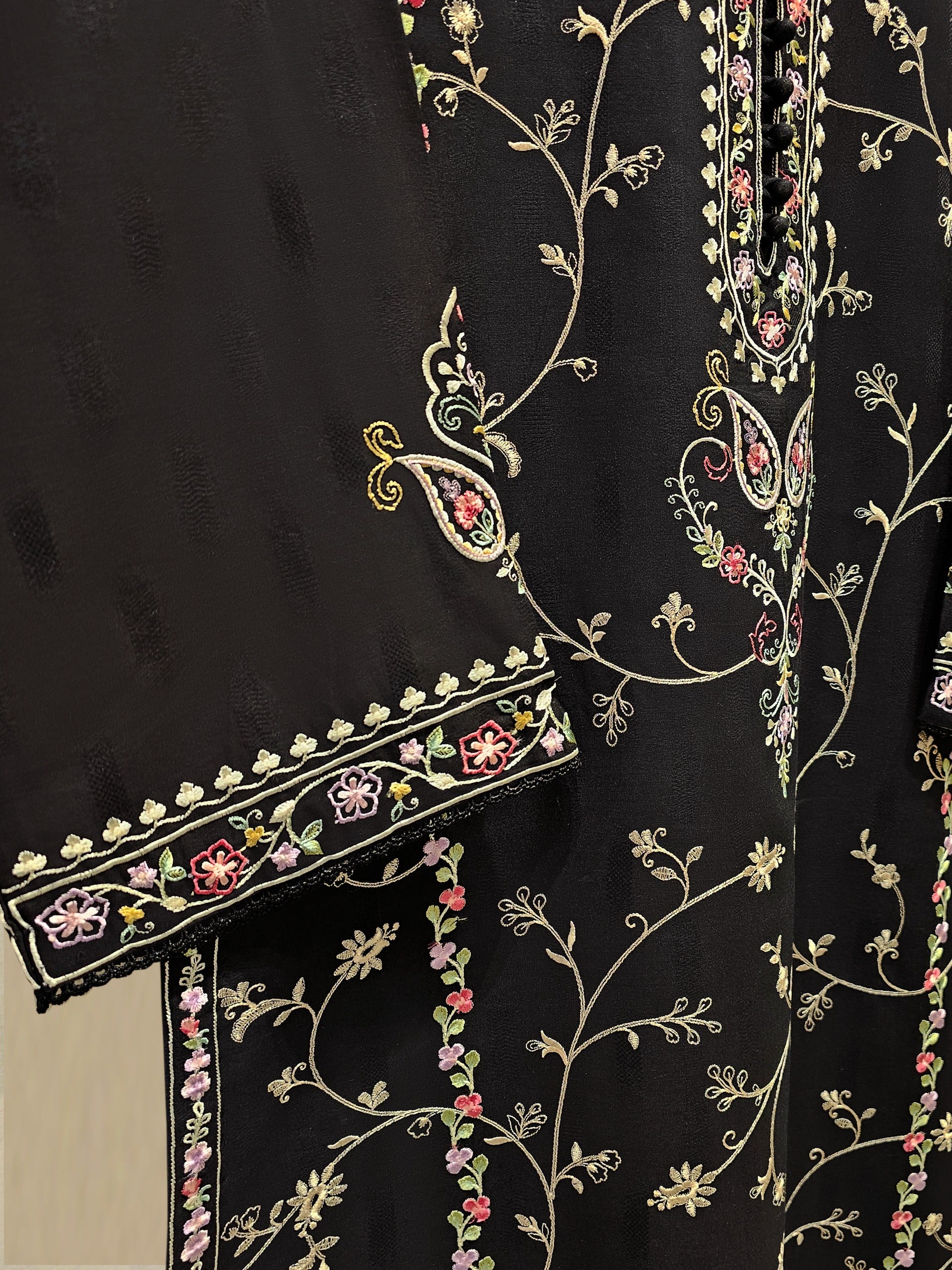 2 Piece - Embroidered Jacquard Suit S111686 - Image 3