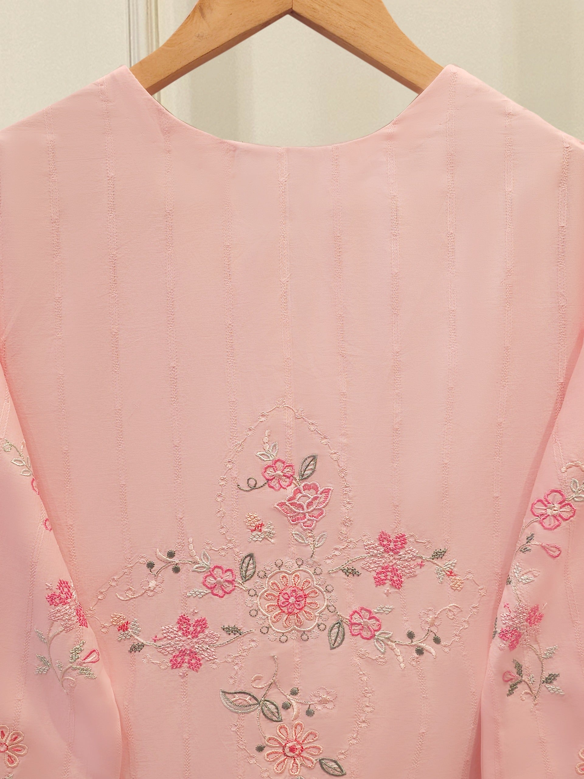 2 Piece - Embroidered Jacquard Suit S112203 - Image 5