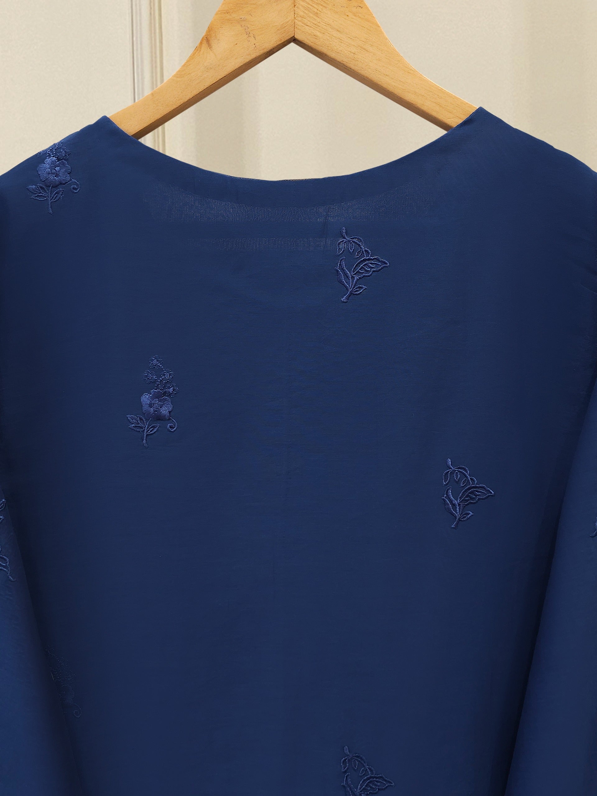 2 Piece - Embroidered Kora Cotton Silk Suit S111822 - Image 6