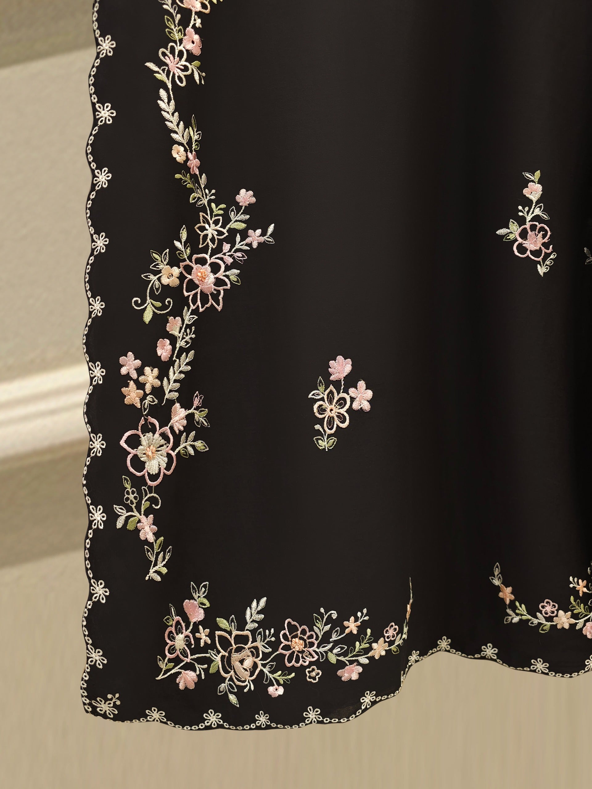 2 Piece - Embroidered Kora Cotton Silk Suit S112108 - Image 4