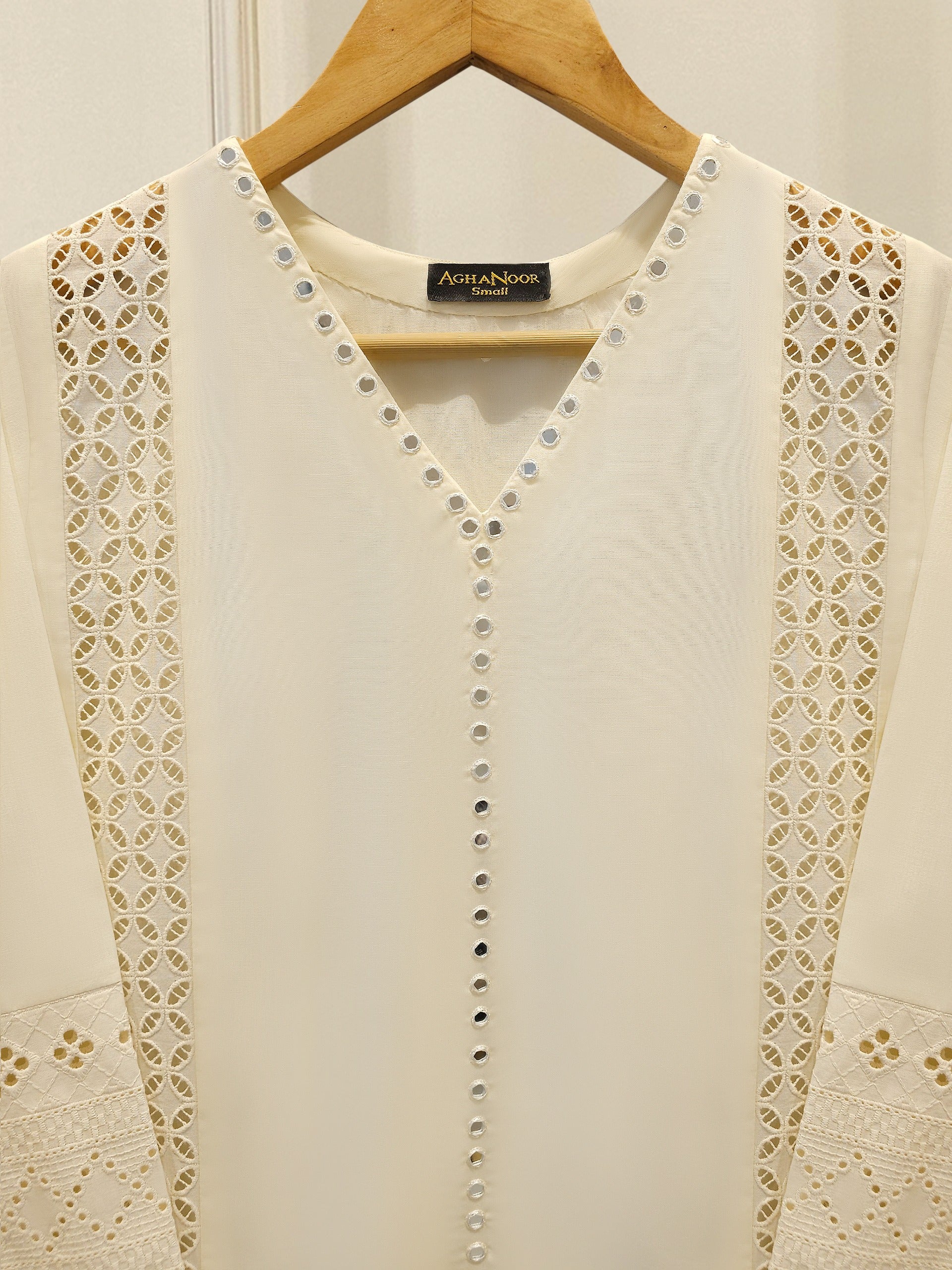 2 Piece - Embroidered Lawn Suit S111854 - Image 2
