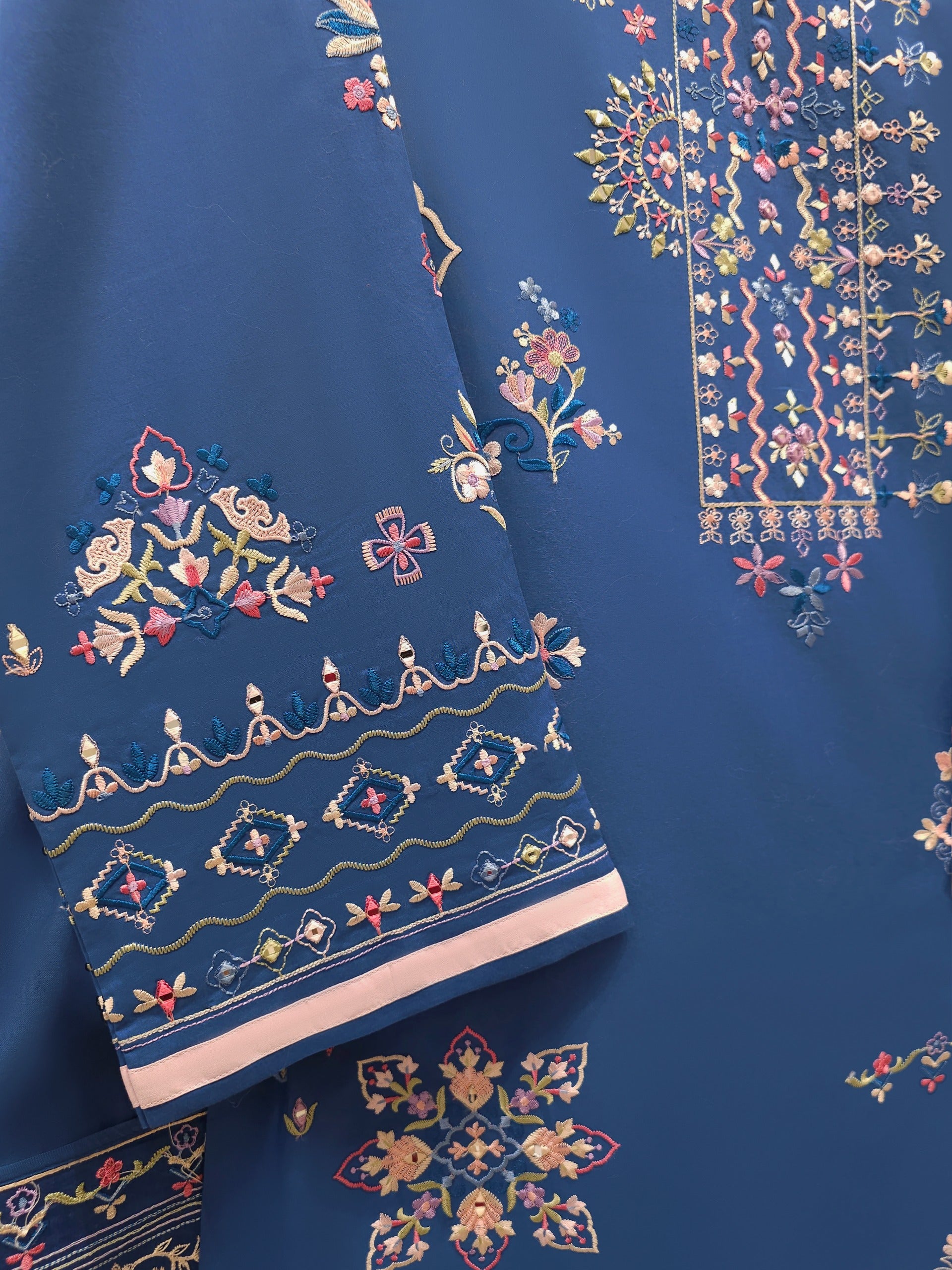2 Piece - Embroidered Lawn Suit S111966 - Image 3