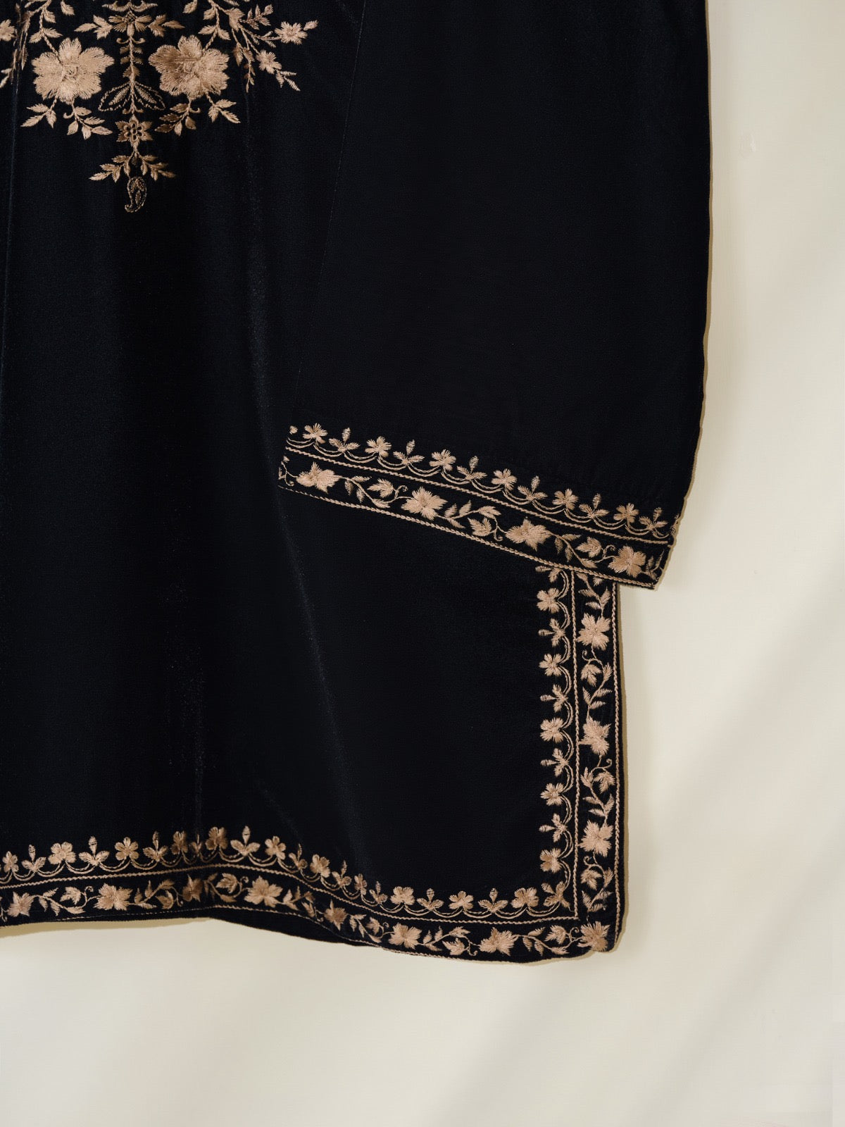 2 Piece- Embroidered Velvet Suit S110389 - Image 3
