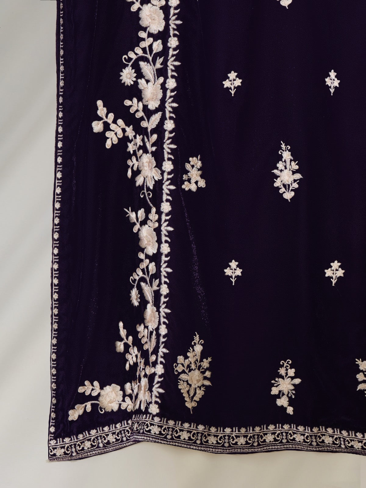 2 Piece- Embroidered Velvet Suit S110392 - Image 3