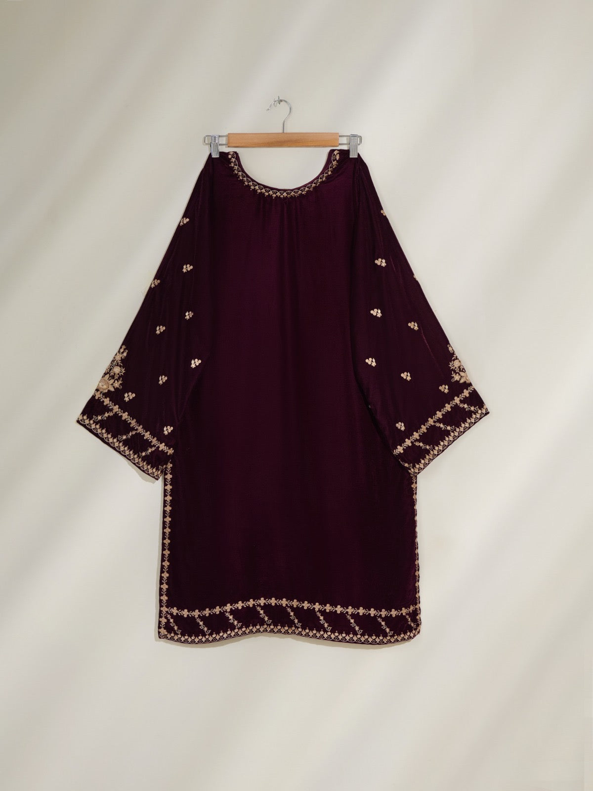 2 Piece- Embroidered Velvet Suit S110393 - Image 4