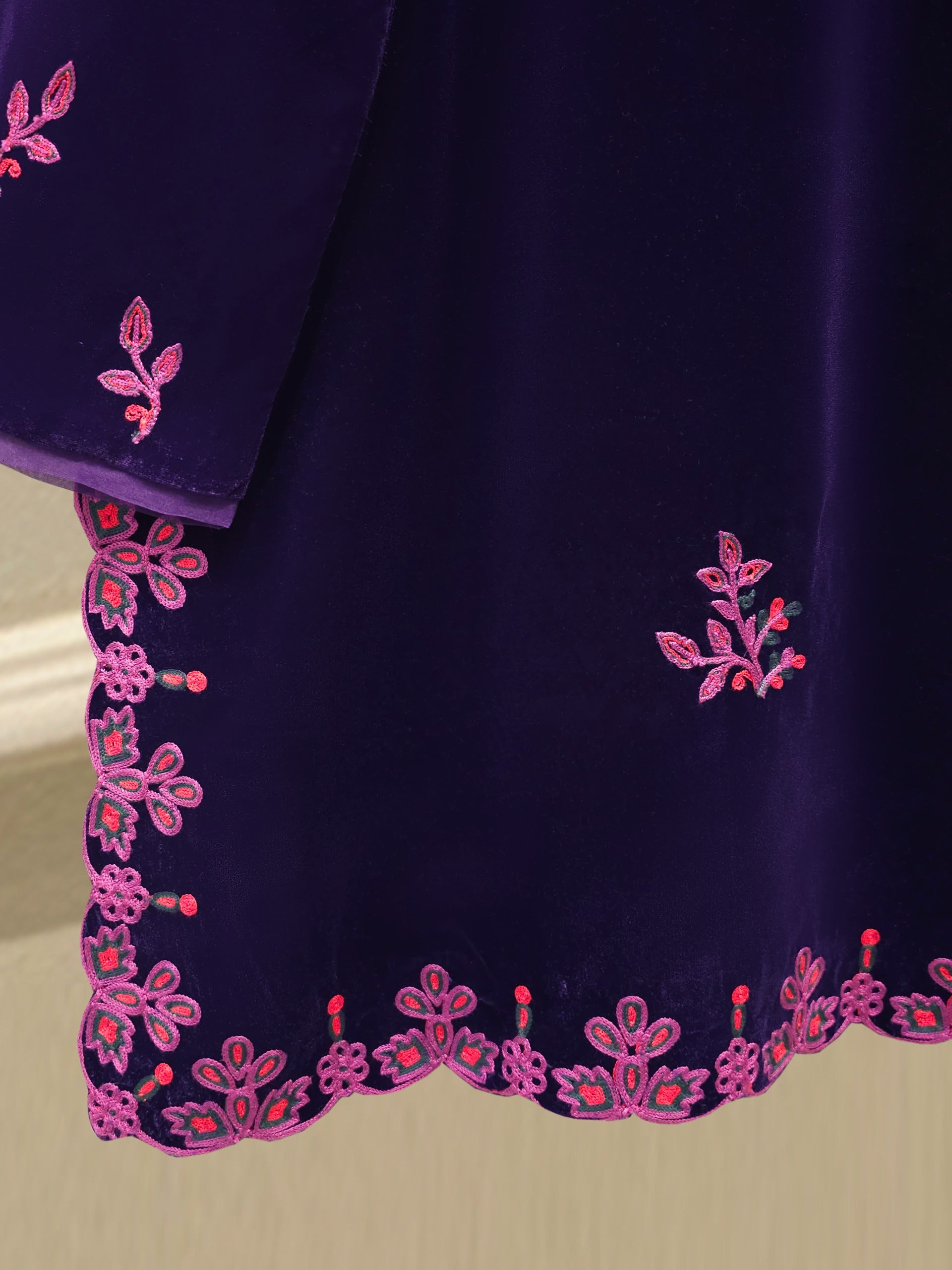 2 Piece - Embroidered Velvet Suit S112855 - Image 4