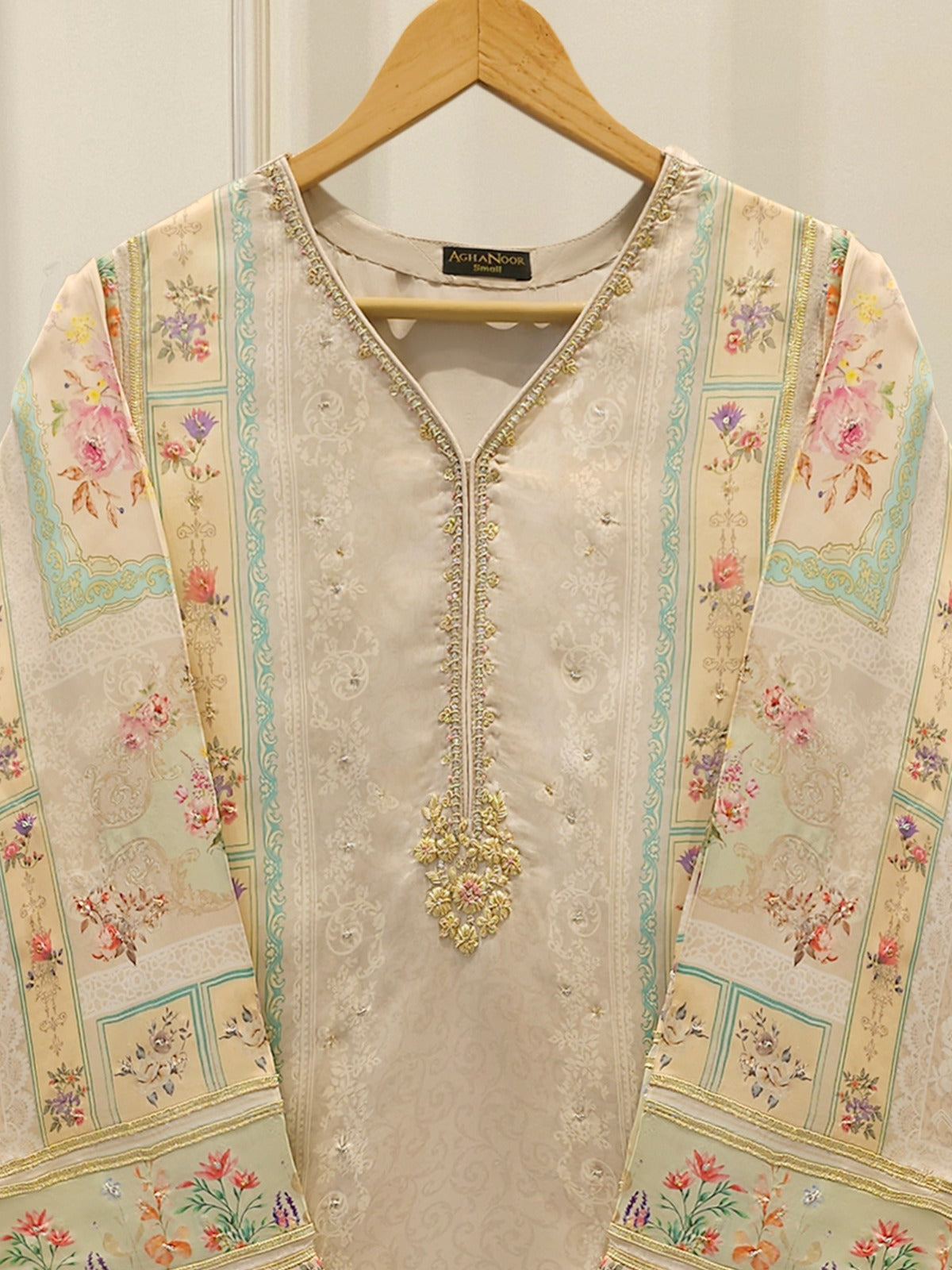 2 Piece - Pure Embroidered Charmeuse Silk Suit S112073 - Image 2