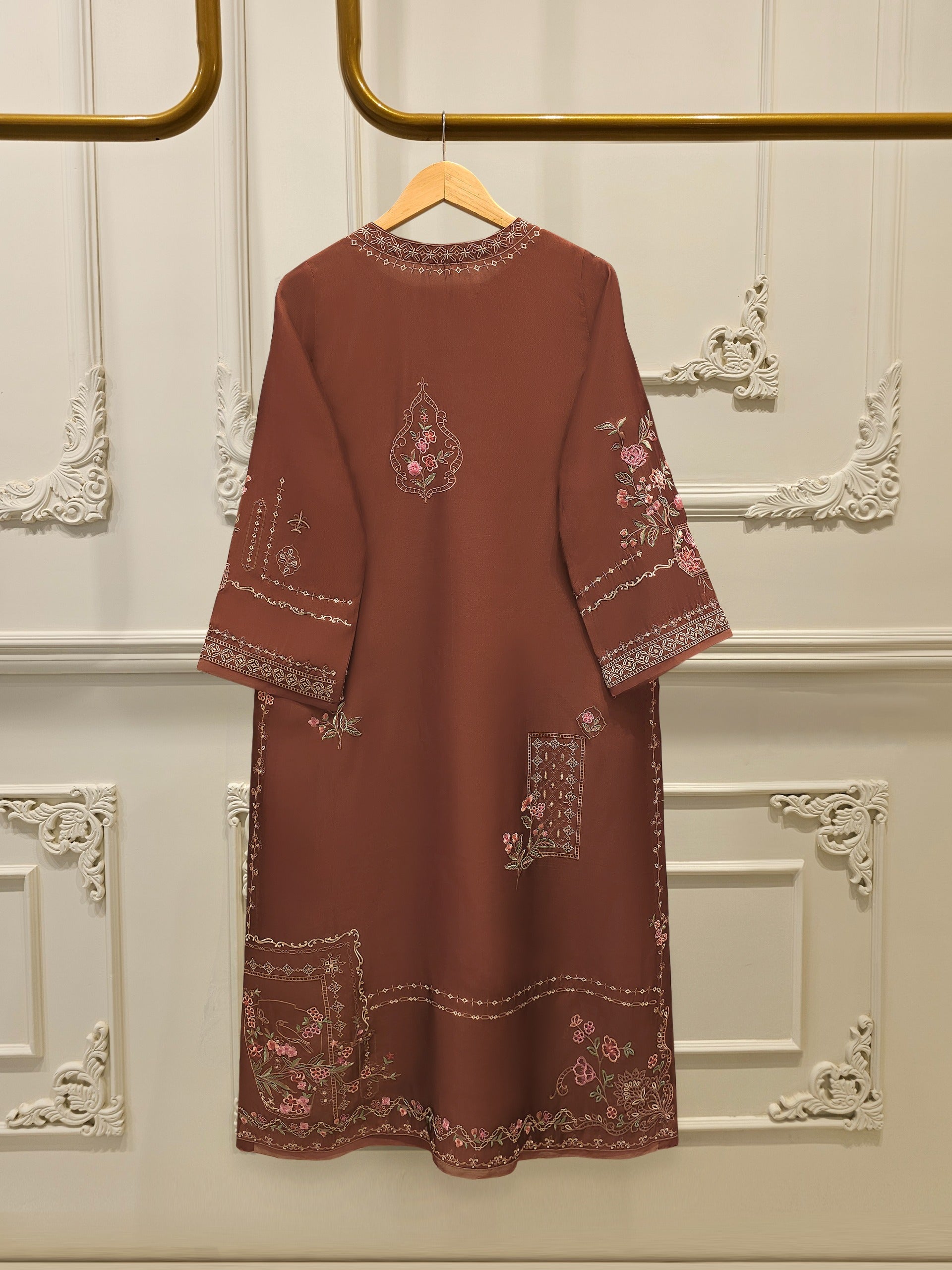3 Piece-  Pure Embroidered Sheesha Silk Suit S112858 - Image 3