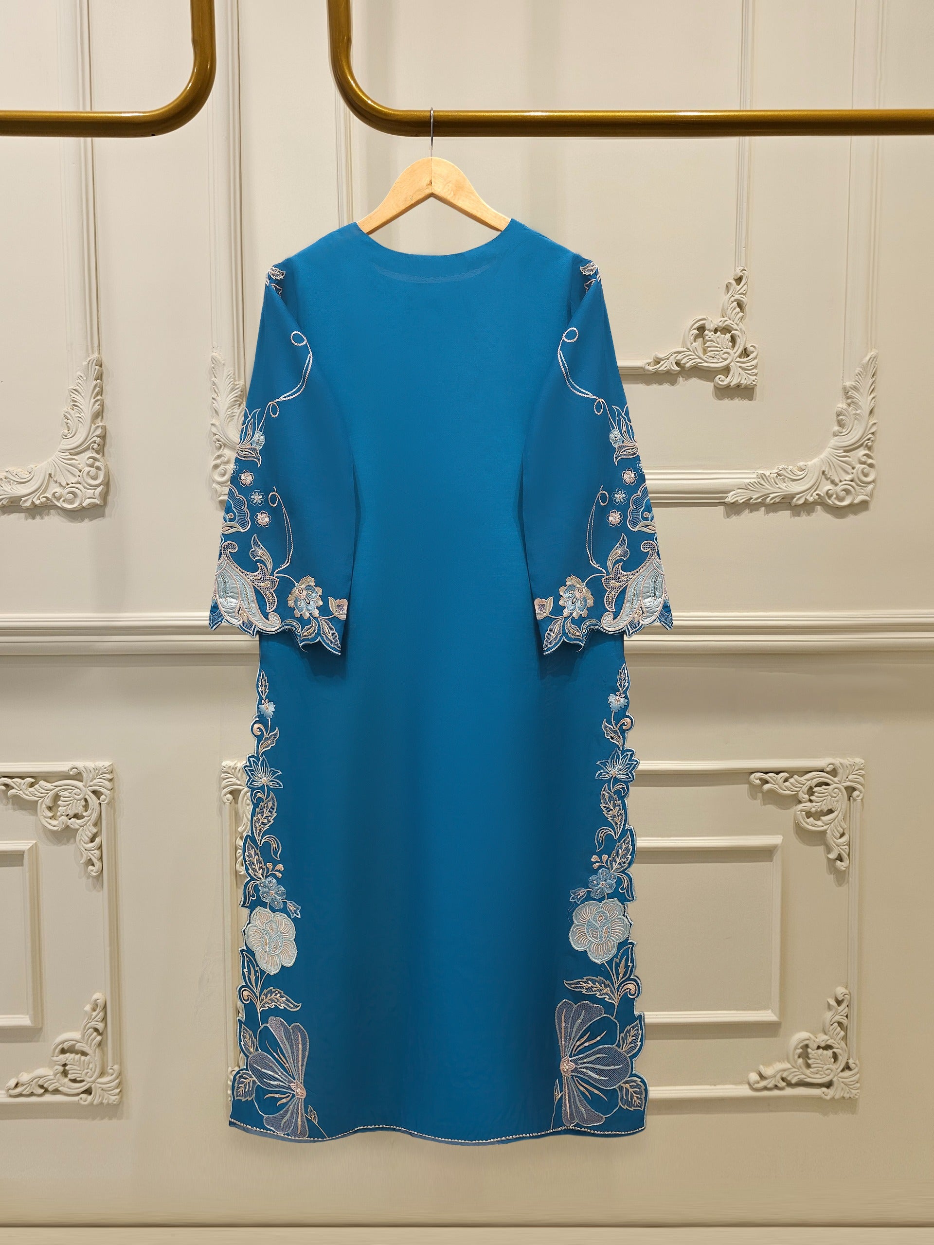 2 Piece- Pure Khaddi Silk Embroidered Suit S112698 - Image 4