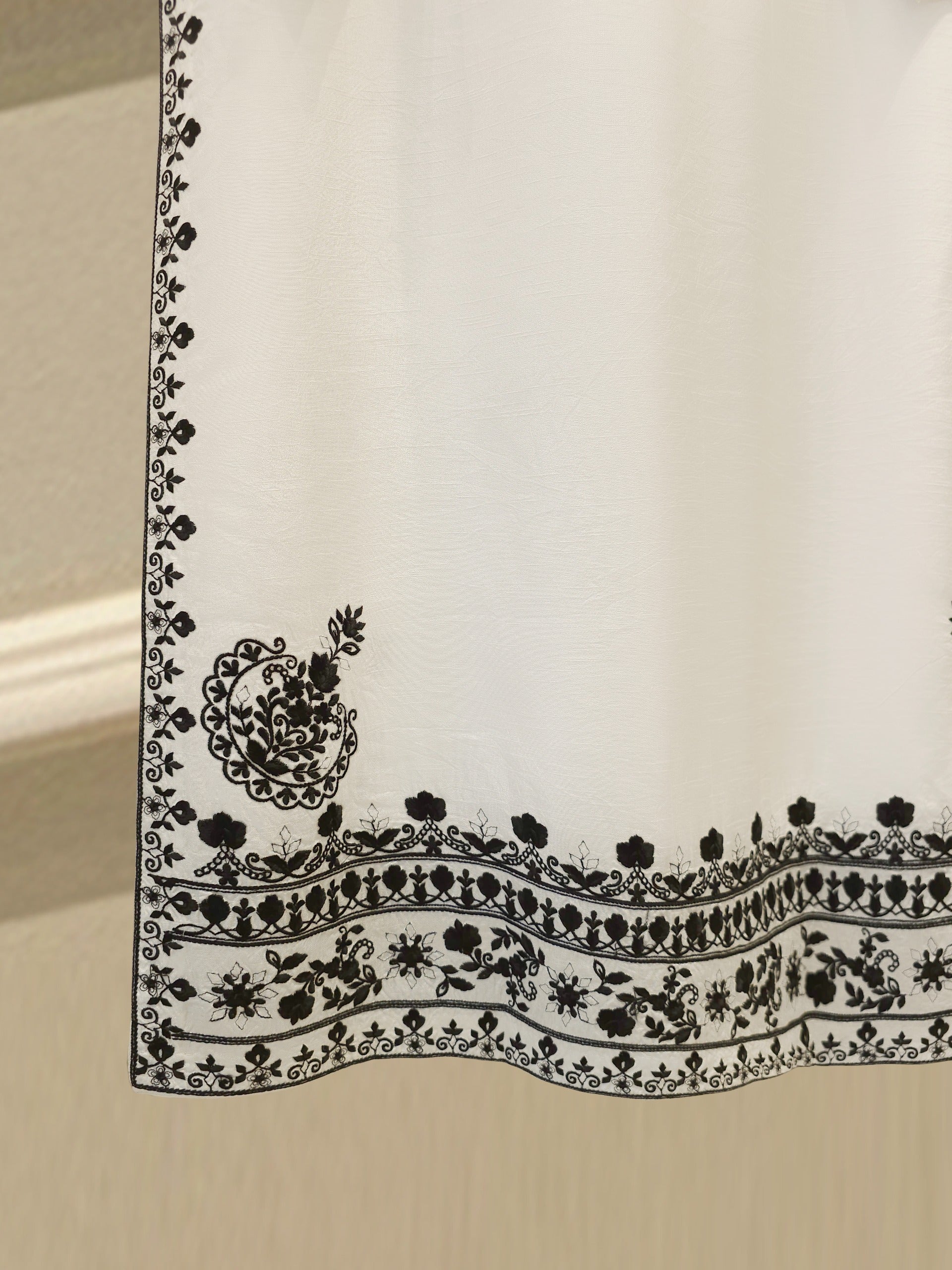 2 Piece- Pure Korean Silk Embroidered Suit S112024 - Image 4