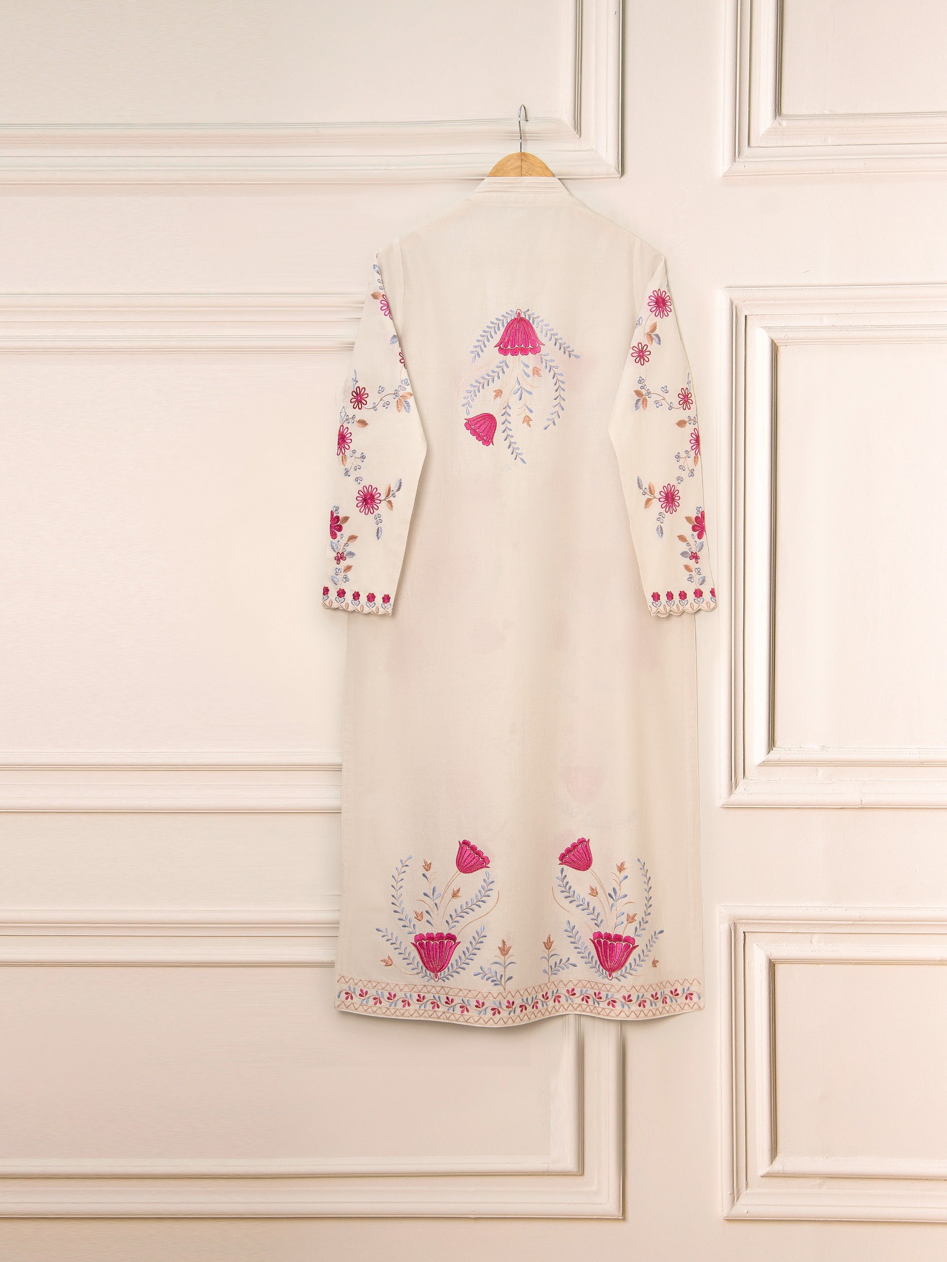 3 Piece - Digital Printed Lawn Suit S111522 - Image 6