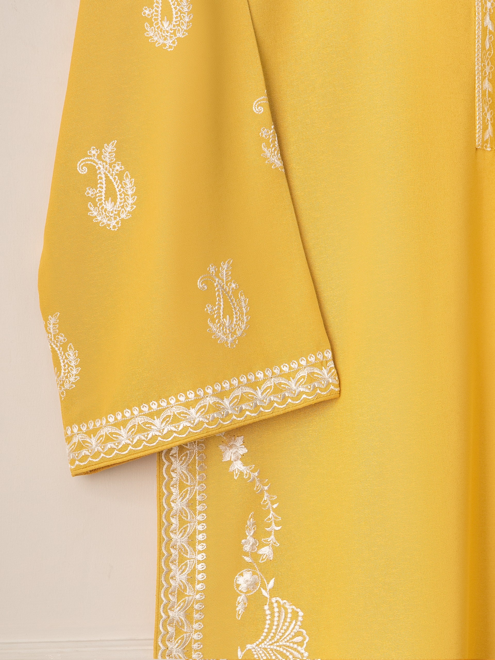 3 Piece- Embroidered Karandi Suit S110781 - Image 4