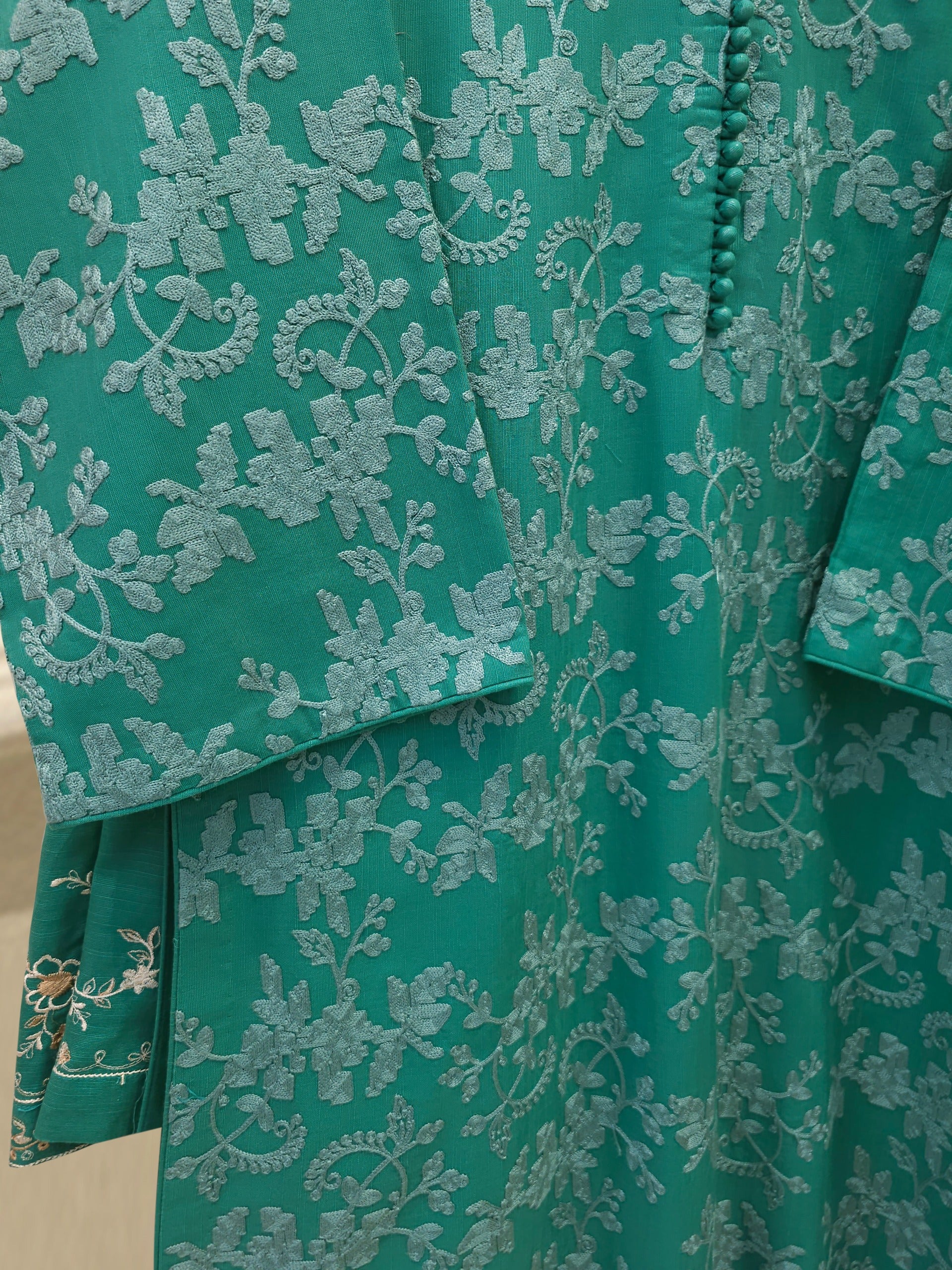3 Piece - Embroidered Khaddar Suit S112583 - Image 3