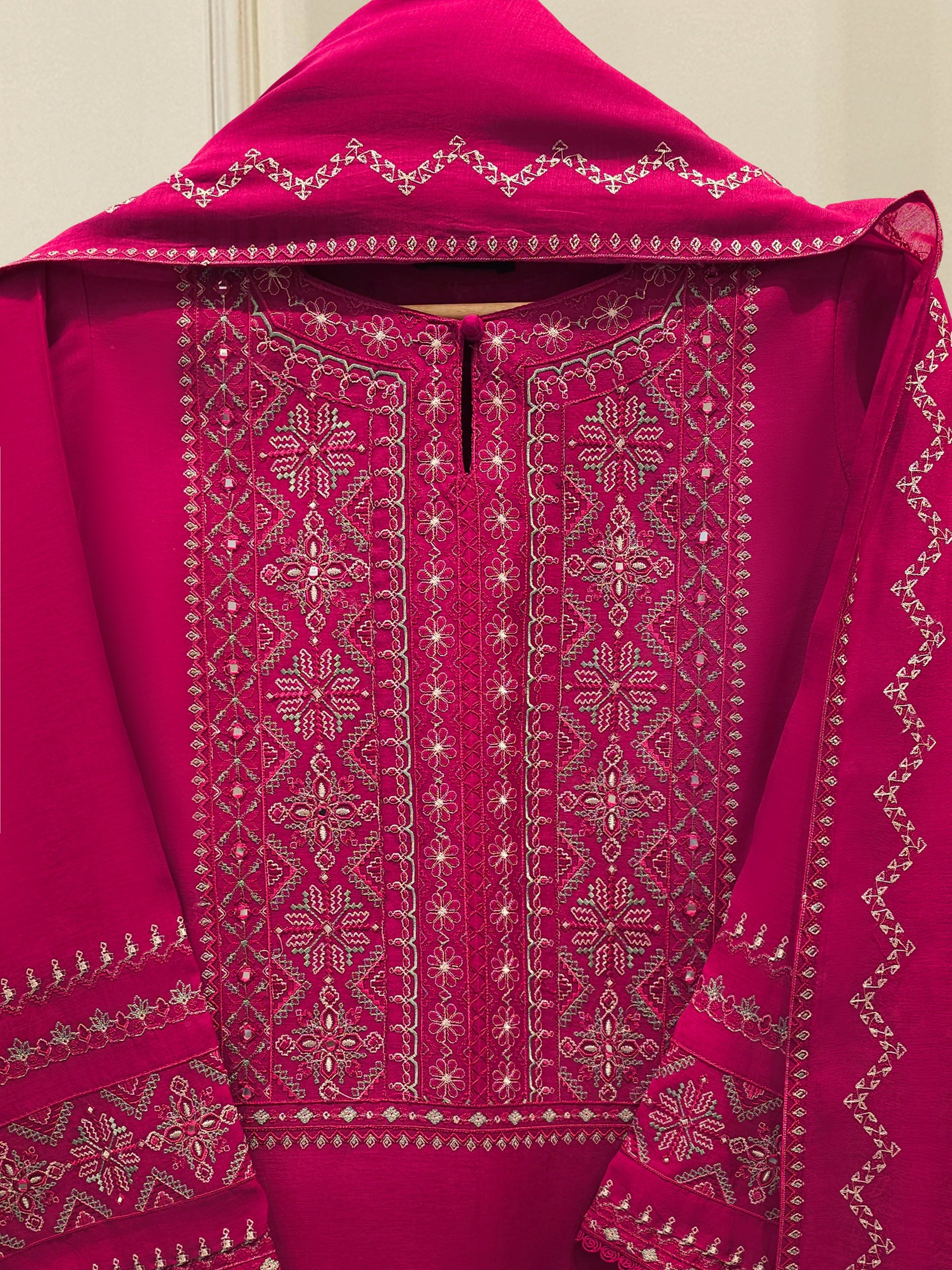 3 Piece - Embroidered Kora Cotton Silk Suit S112451 - Image 2