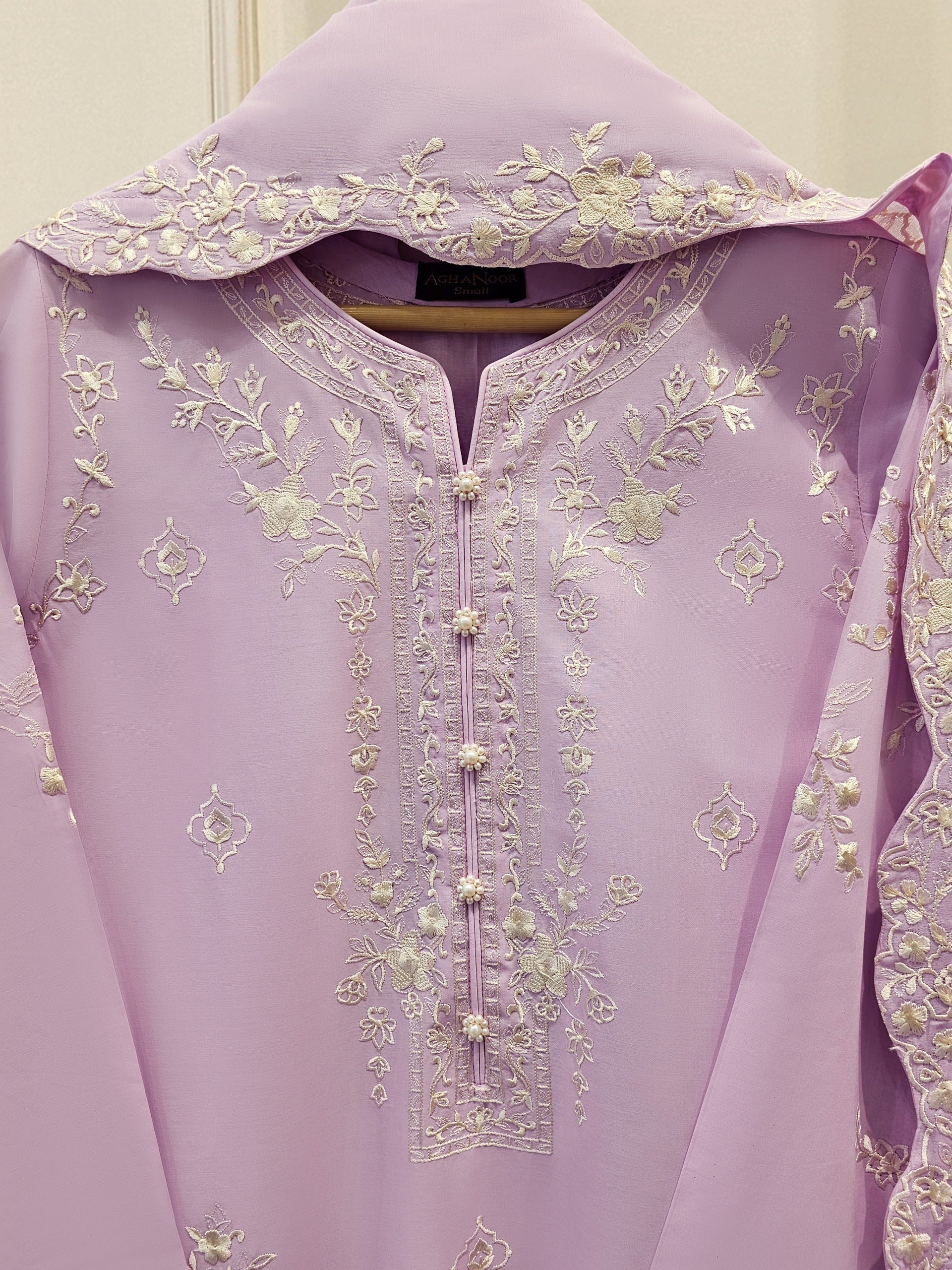 3 Piece - Embroidered Lawn Suit S111823 - Image 2