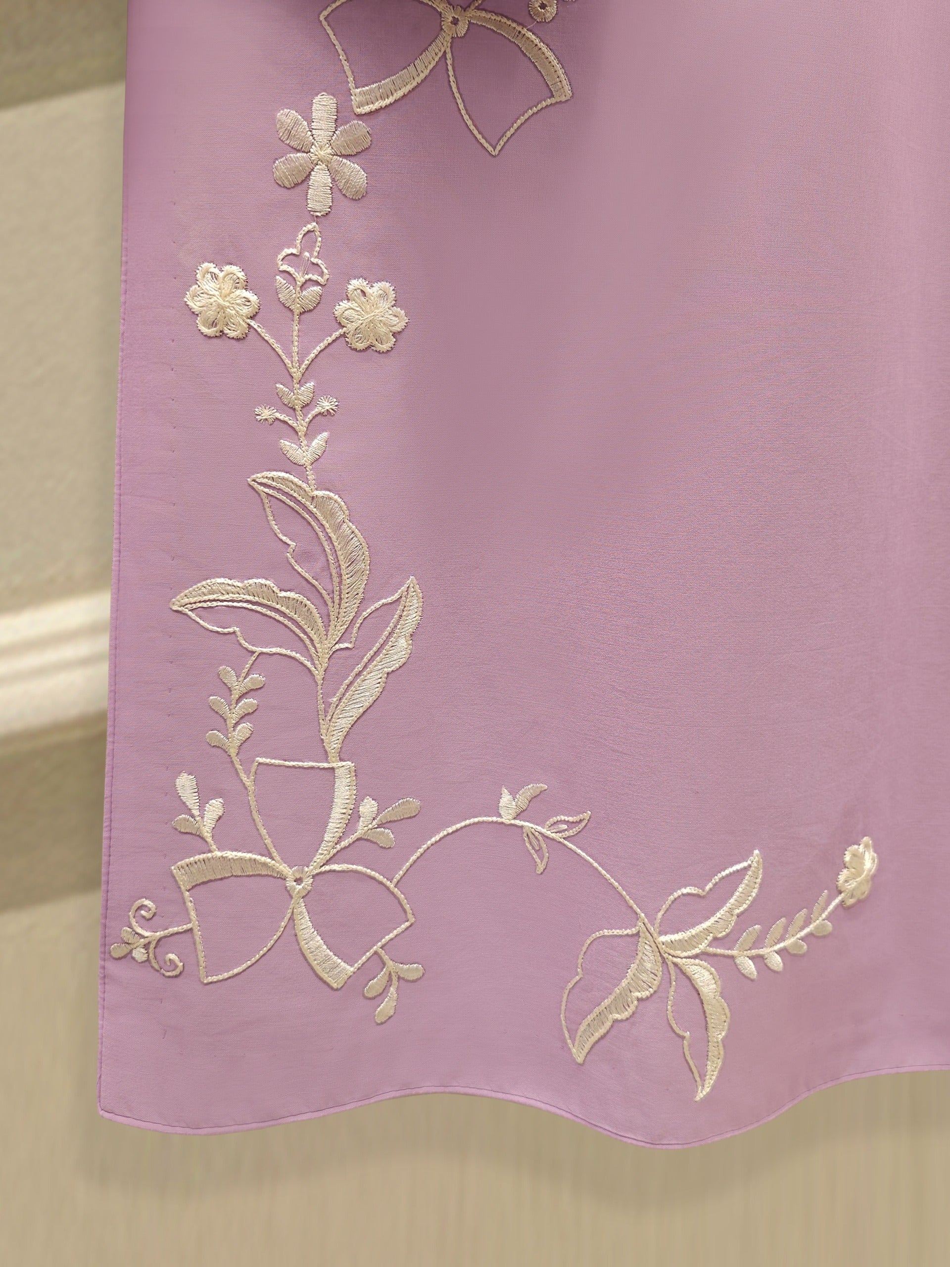 3 Piece - Embroidered Lawn Suit S111875 - Image 4