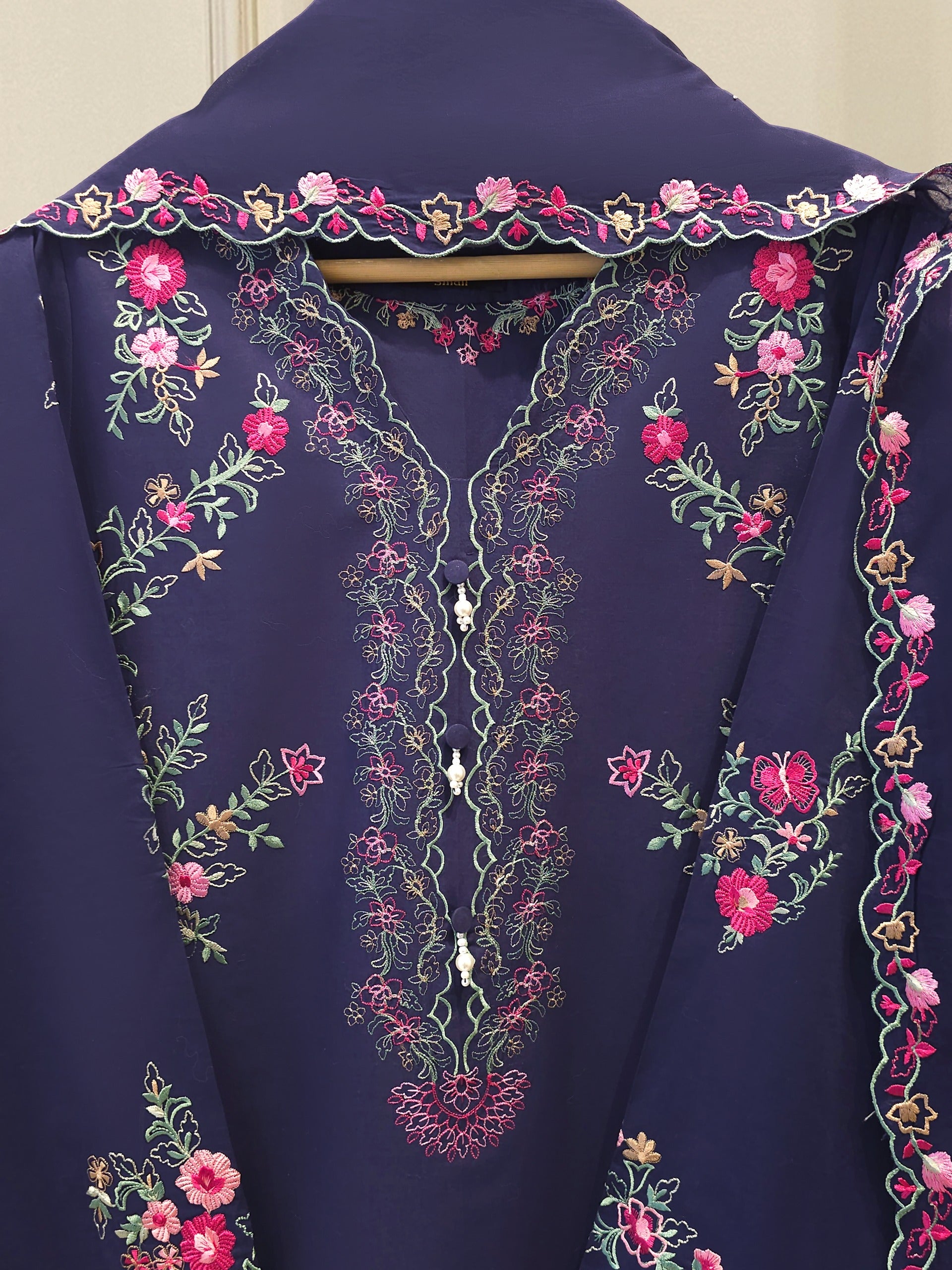 3 Piece - Embroidered Lawn Suit S111924 - Image 2