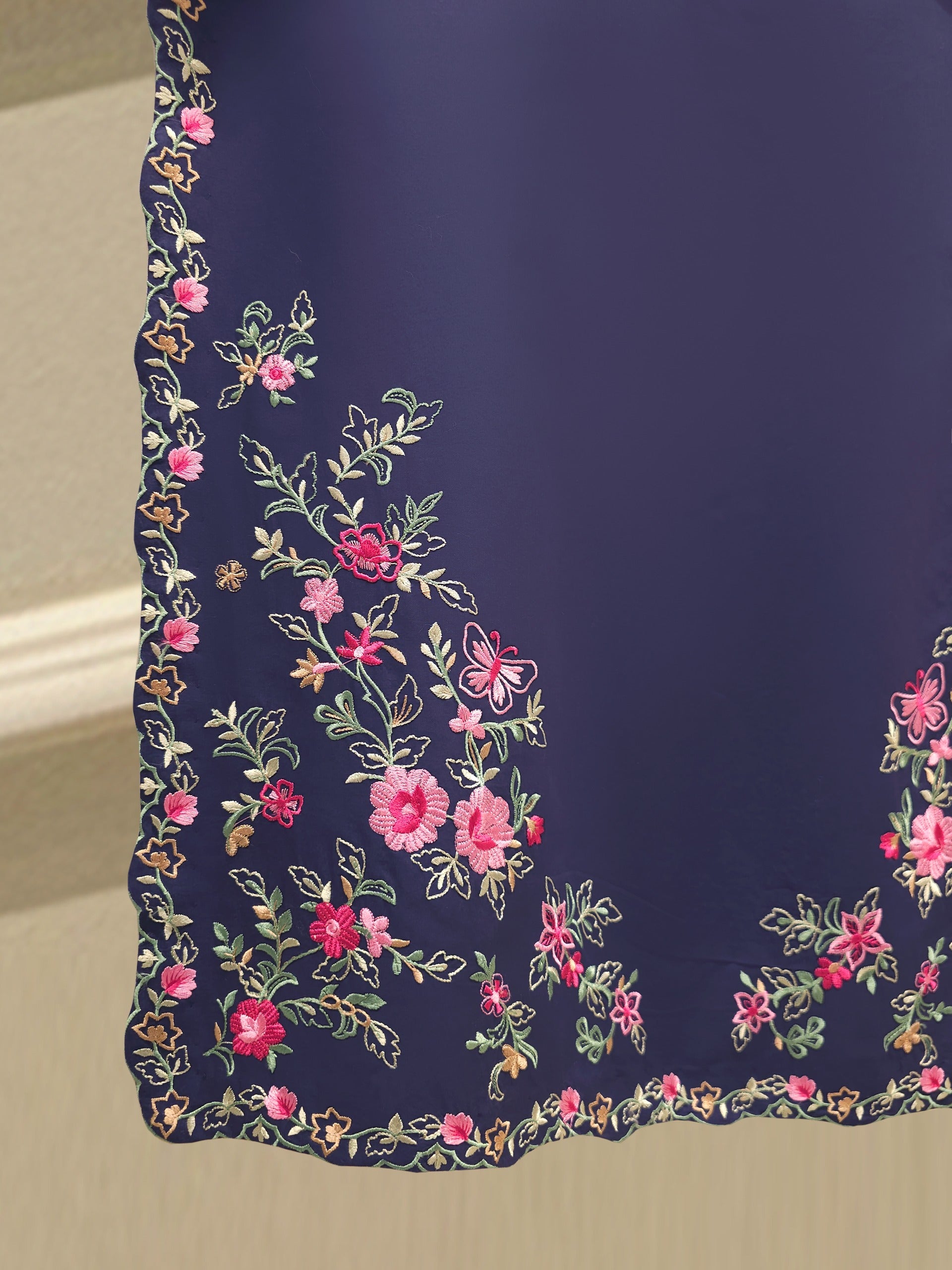3 Piece - Embroidered Lawn Suit S111924 - Image 4