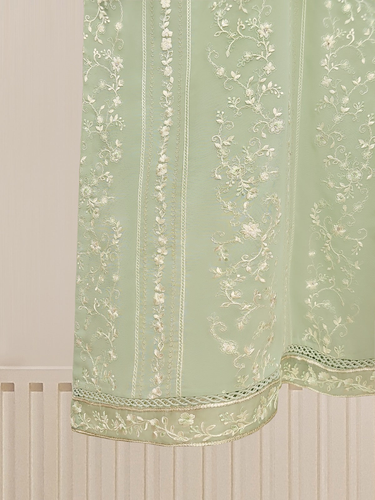 3 Piece - Embroidered Swiss Voile Suit S109780 - Image 5