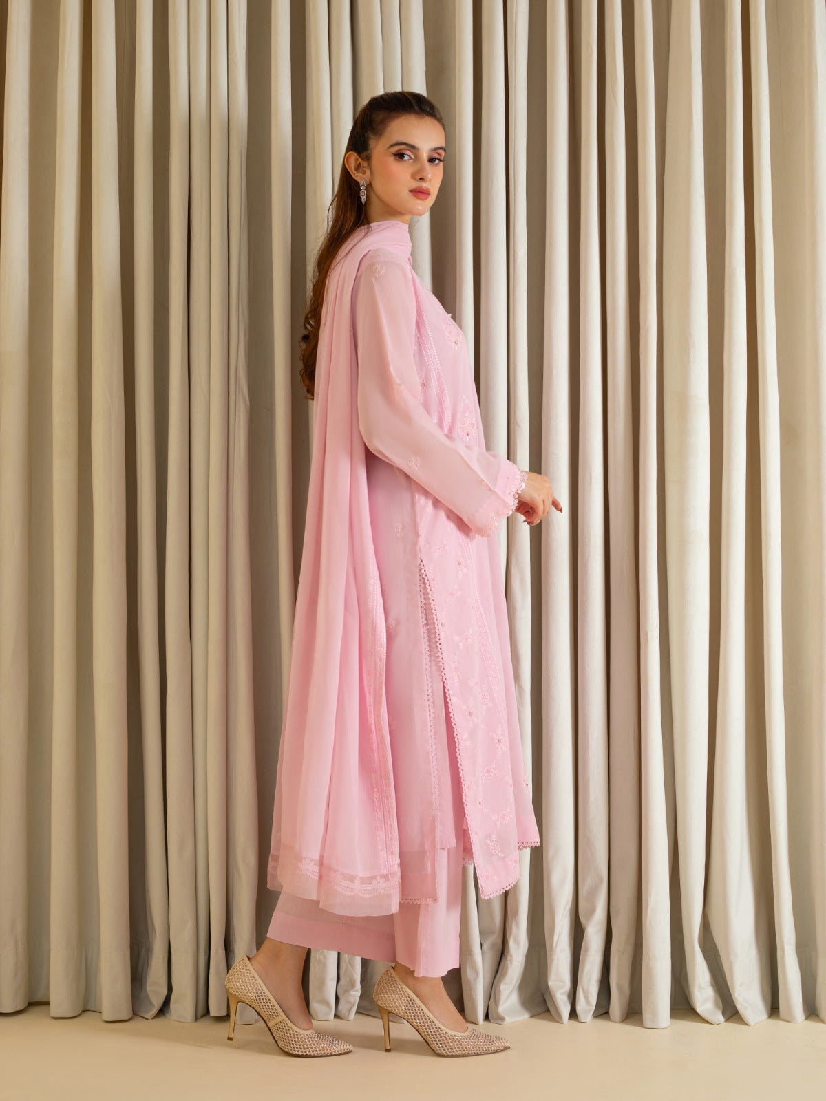 3 Piece - Embroidered Swiss Voile Suit S109846 - Image 4