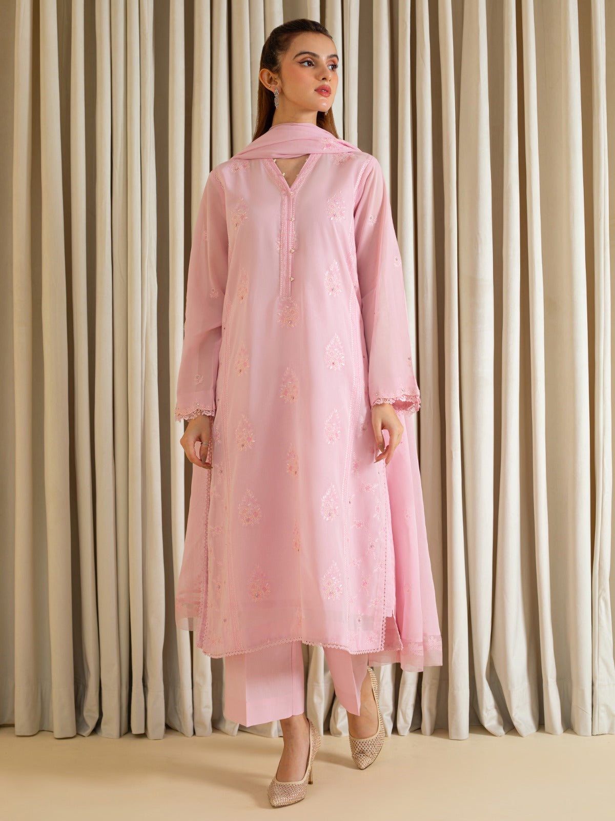 3 Piece - Embroidered Swiss Voile Suit S109846 - Image 6