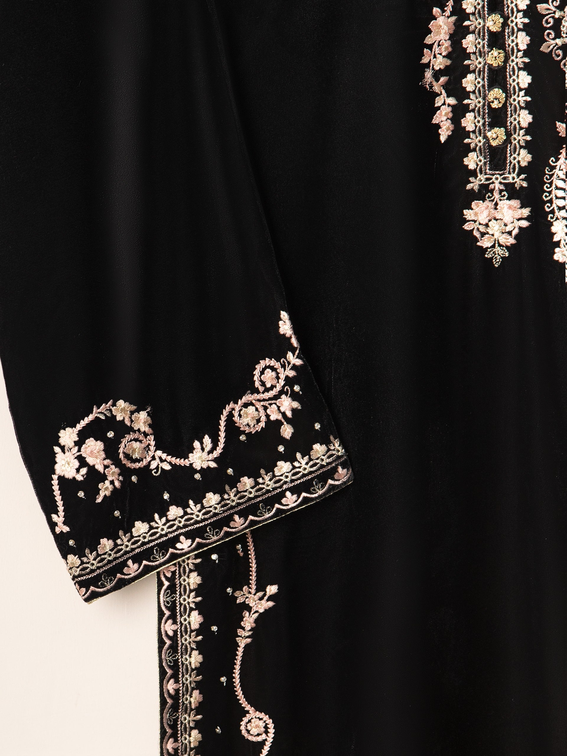 3 Piece- Embroidered Velvet Suit S110782 - Image 4