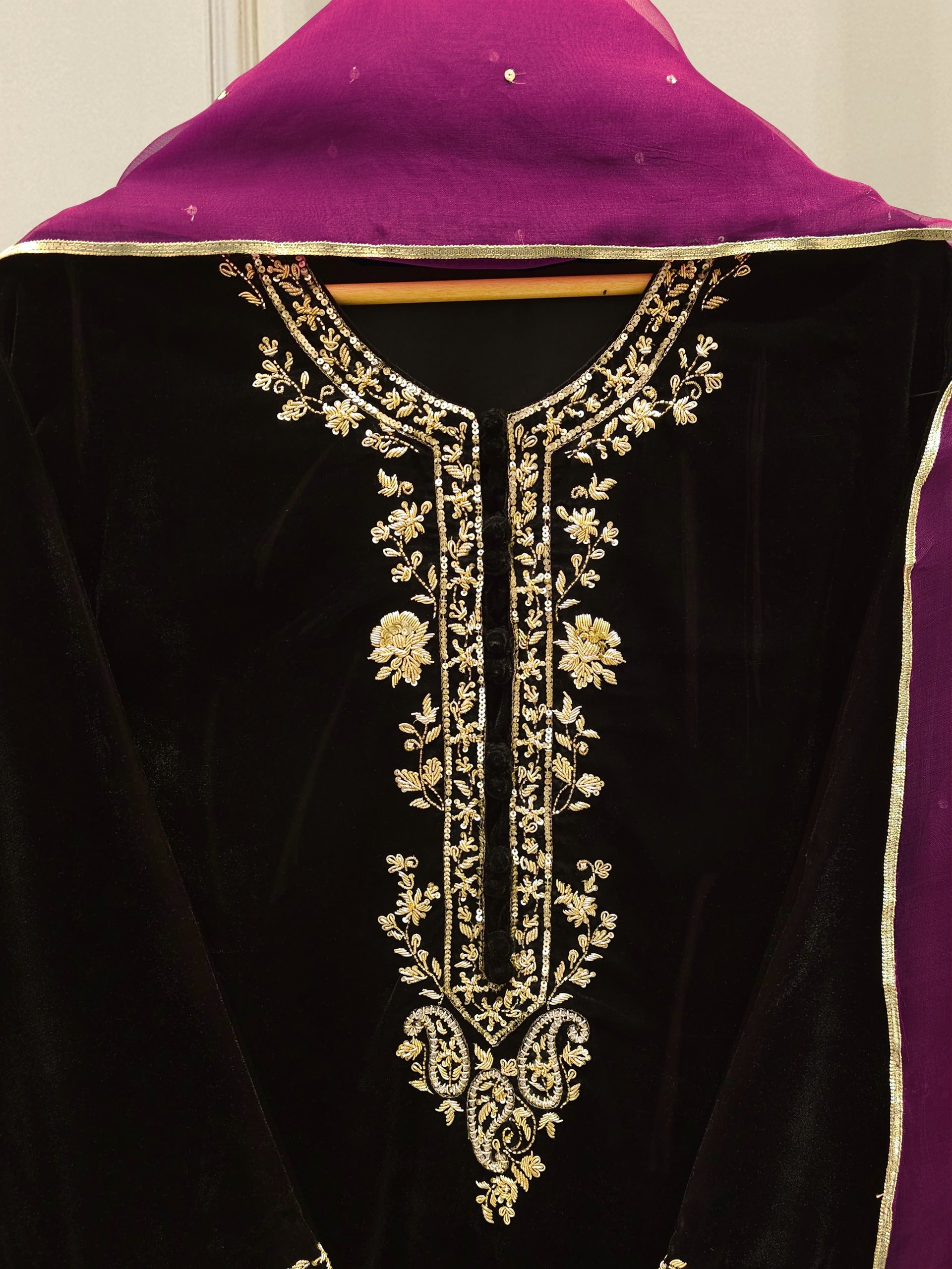 3 Piece - Embroidered Velvet Suit S112702 - Image 2