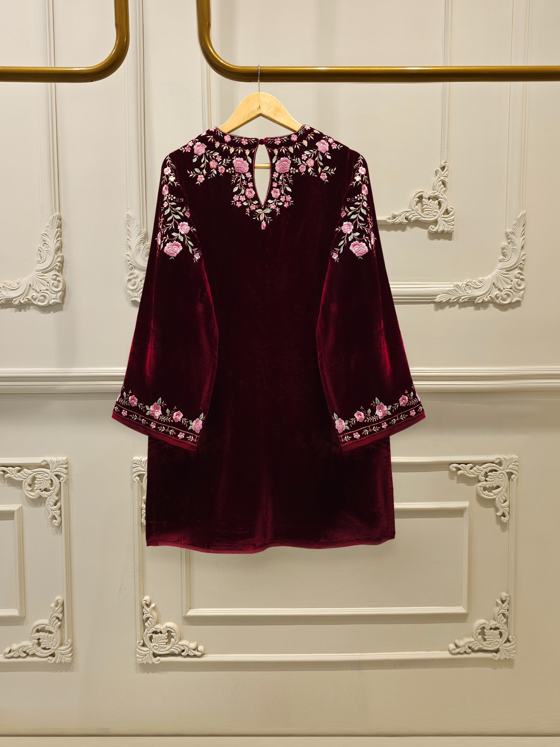 3 Piece - Embroidered Velvet Suit S112849 - Image 4