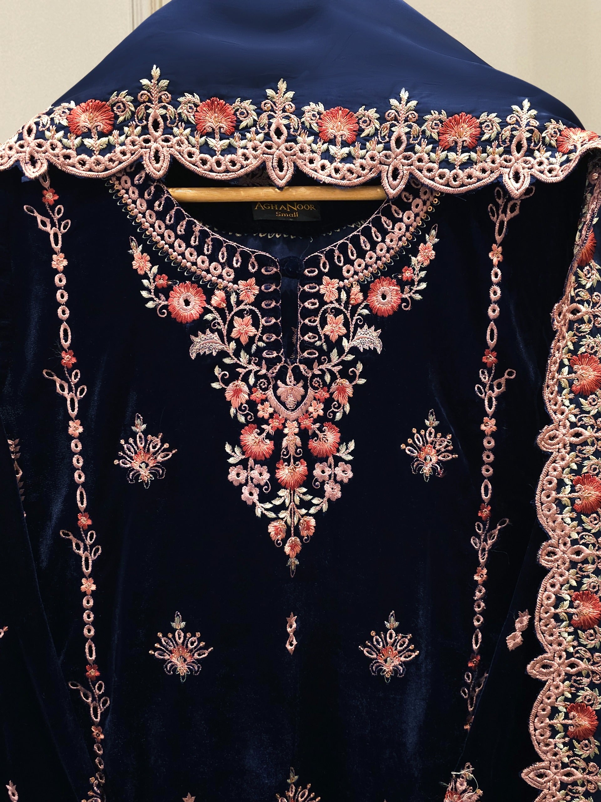 3 Piece - Embroidered Velvet Suit S112918 - Image 2