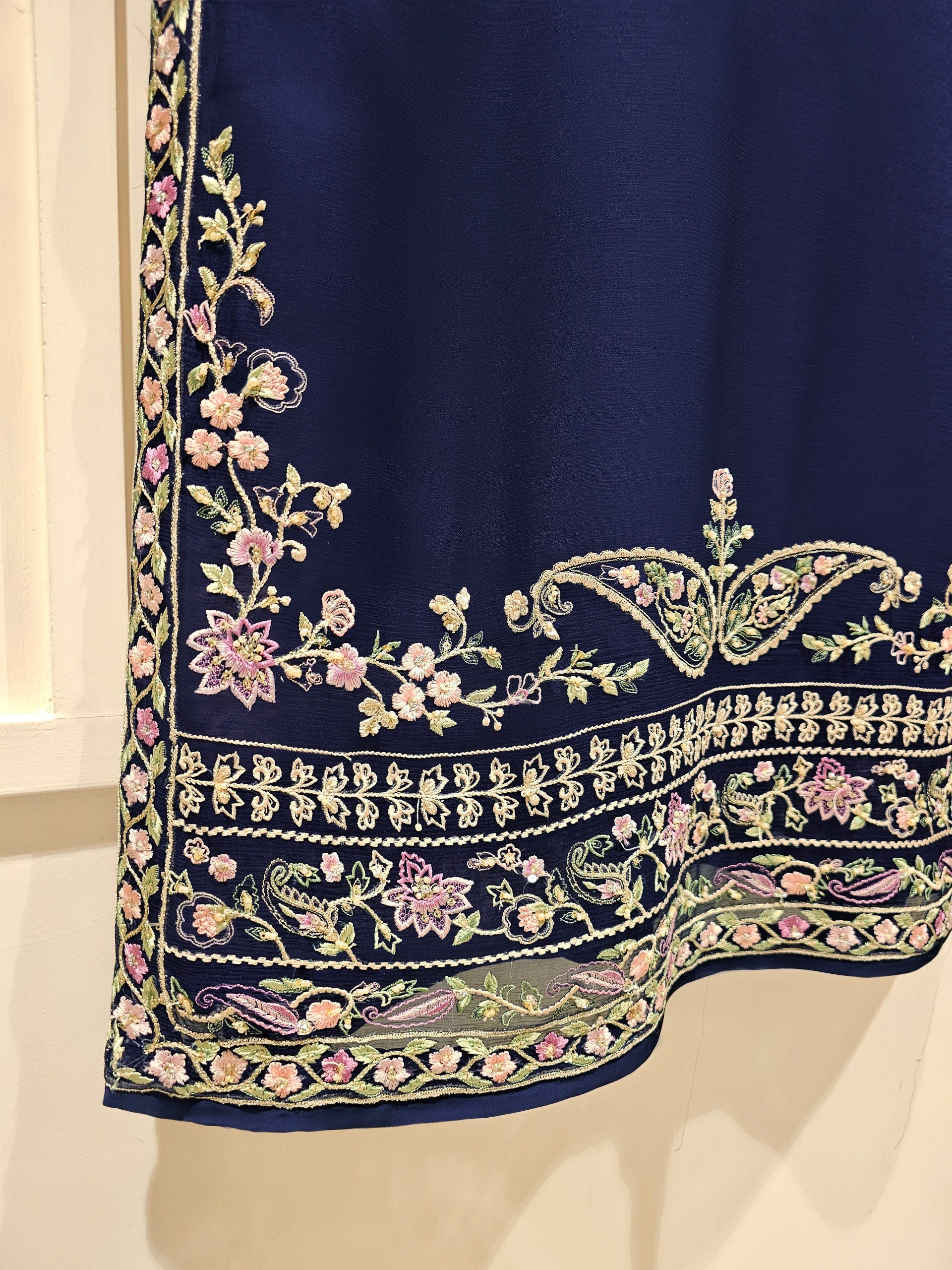 3 Piece - Pure Chiffon Embroidered Suit S111476 - Image 4