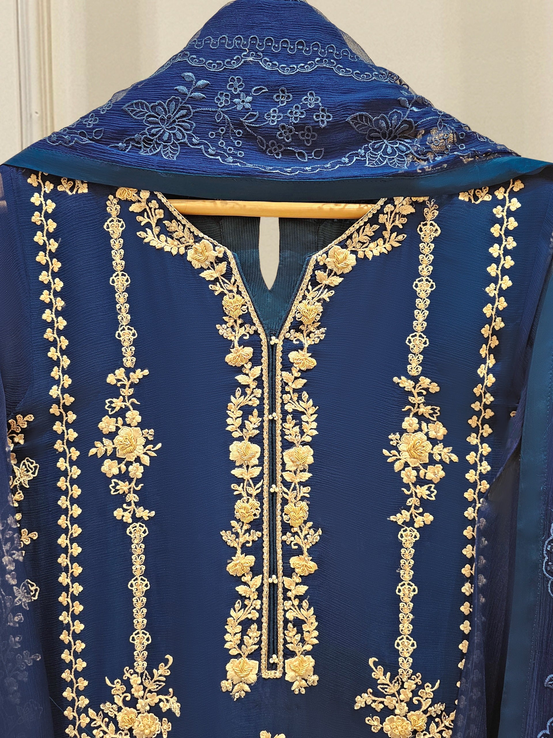 3 Piece - Pure Chiffon Embroidered Suit S111649 - Image 2