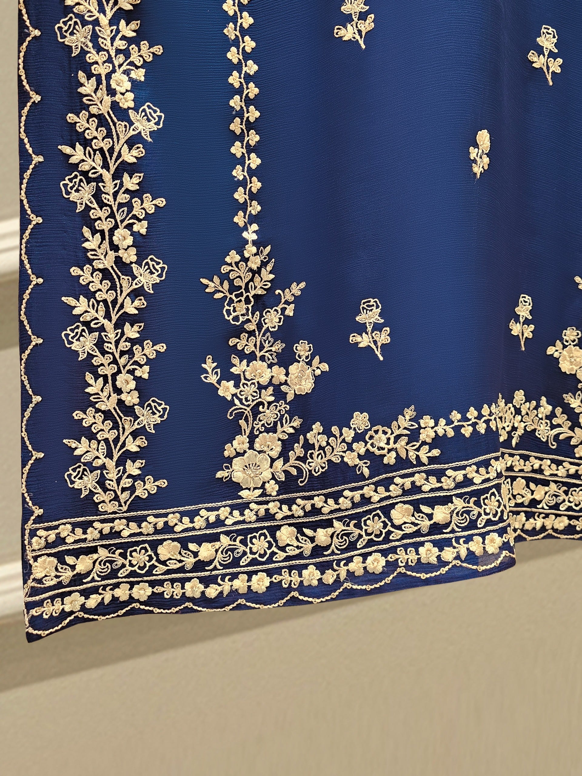 3 Piece - Pure Chiffon Embroidered Suit S111649 - Image 4