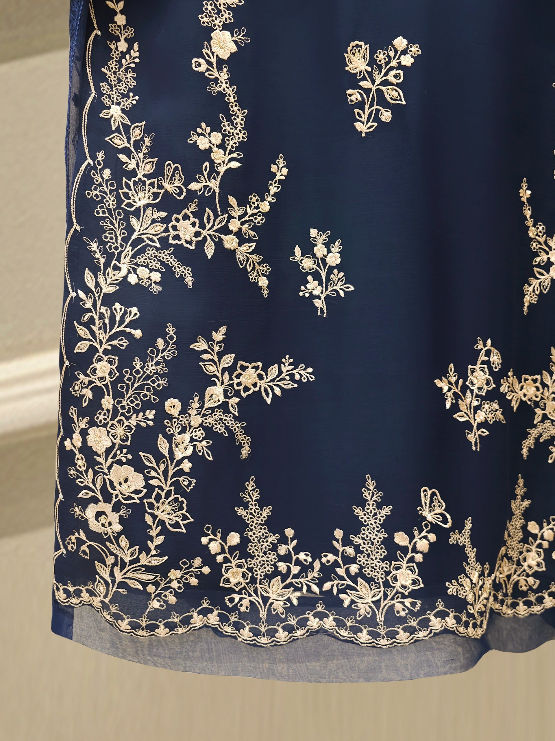 3 Piece - Pure Chiffon Embroidered Suit S112692 - Image 4