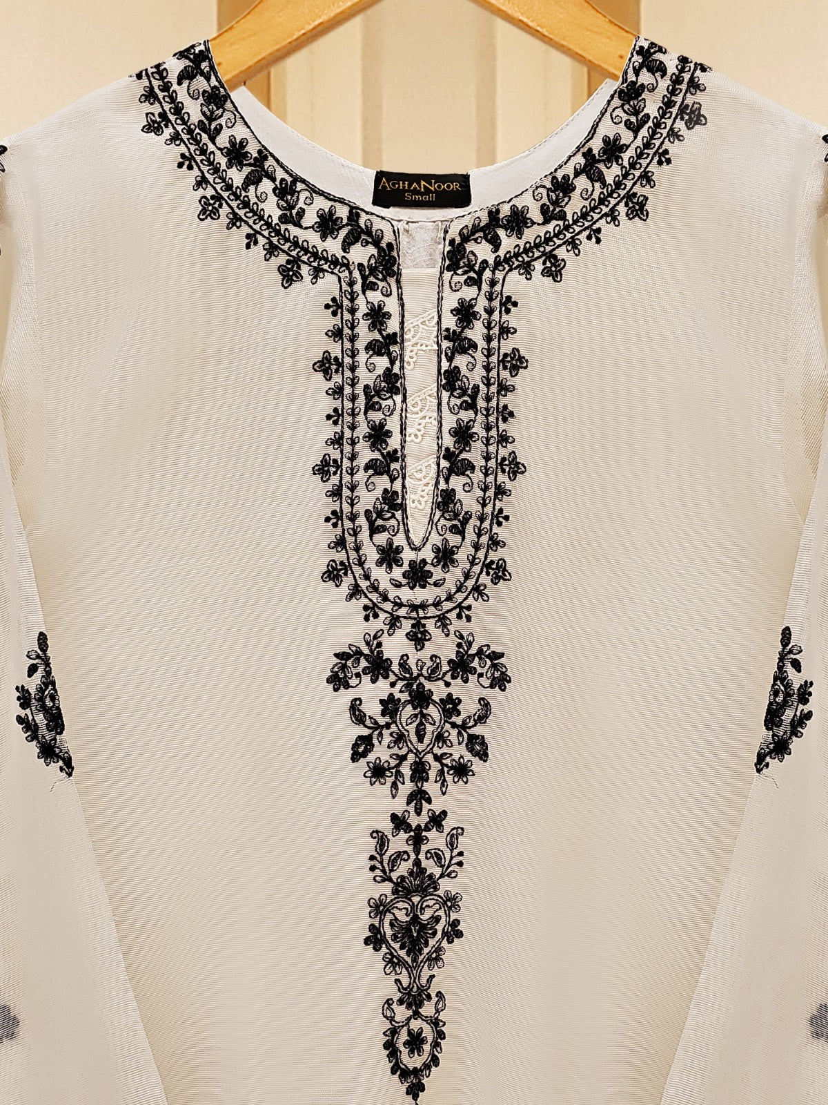 3 Piece - Pure Cotton Net Embroidered Suit S109387 - Image 5