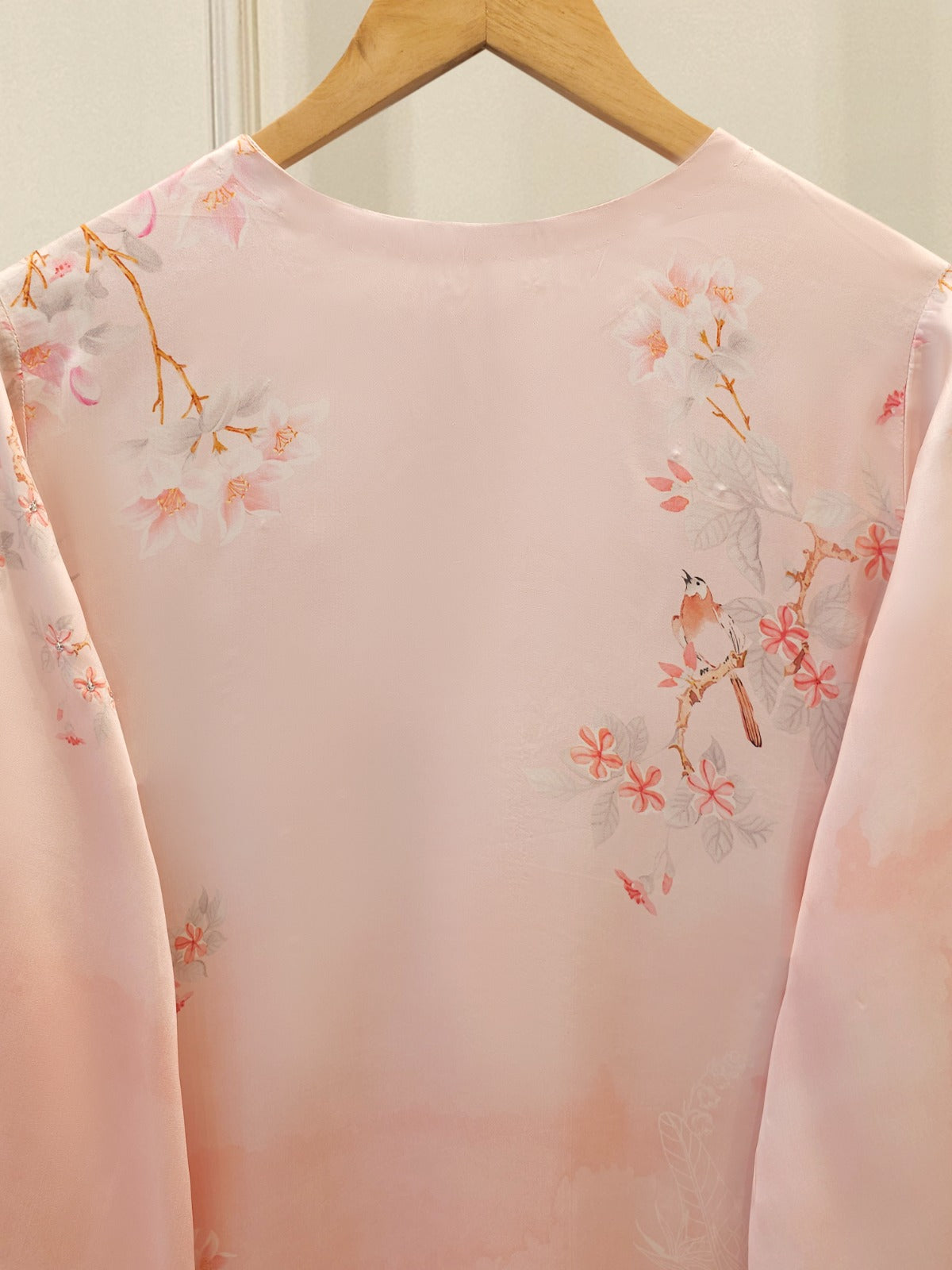 2 Piece - Pure Embroidered Charmeuse Silk Suit S112067 - Image 6