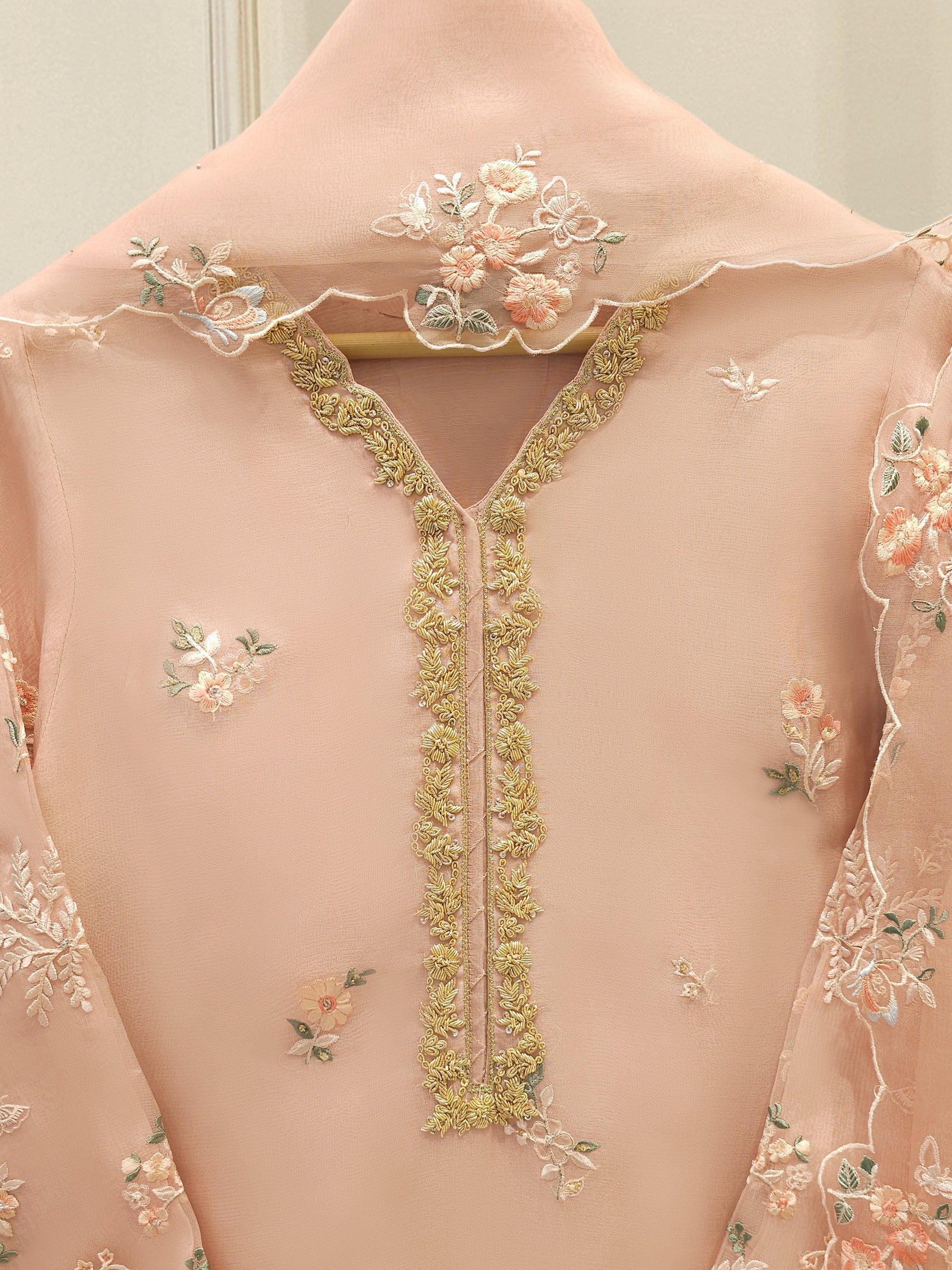 3 Piece - Pure Embroidered Organza Suit S112134 - Image 2