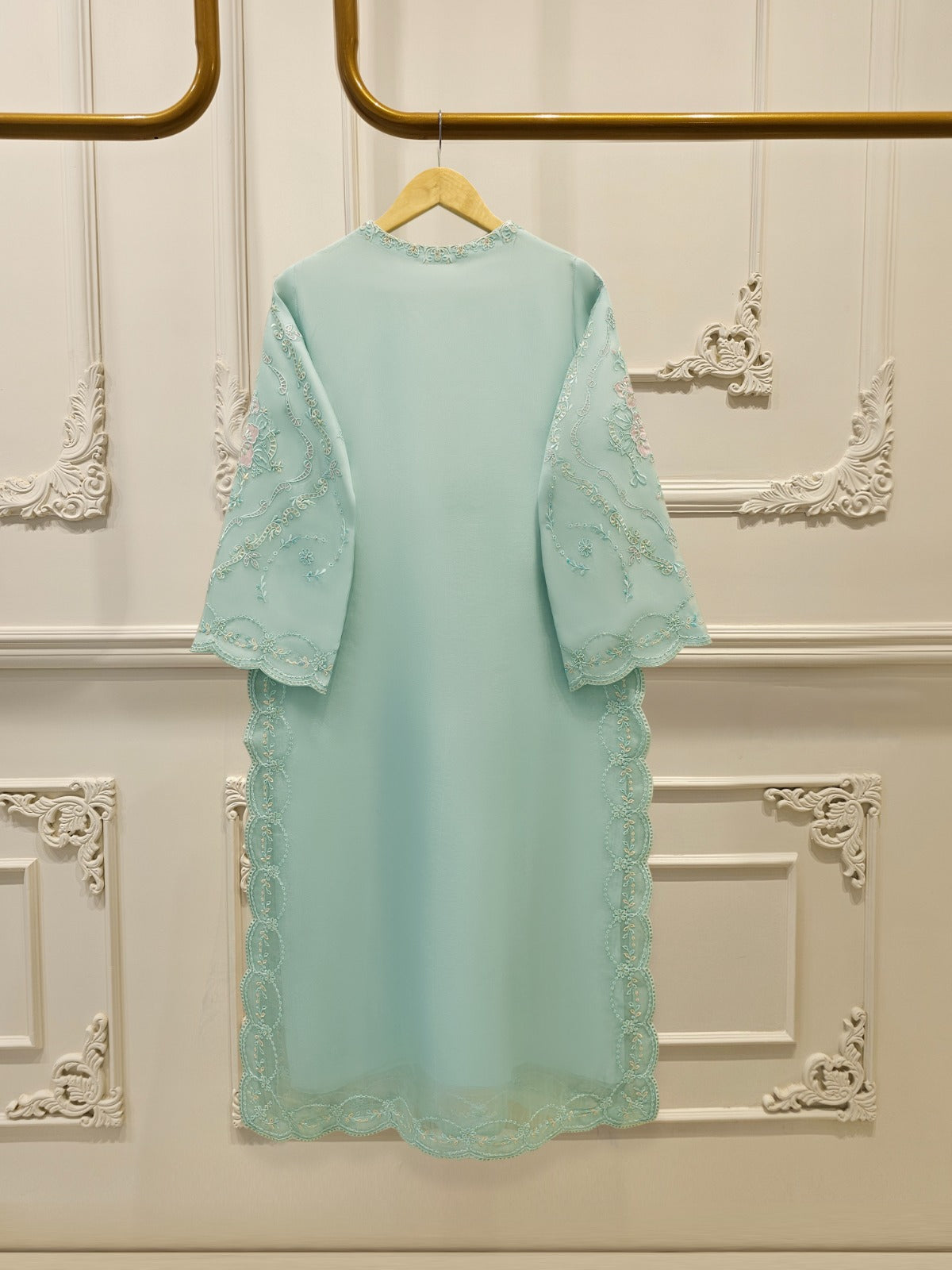 3 Piece - Pure Embroidered Organza Suit S112186 - Image 5