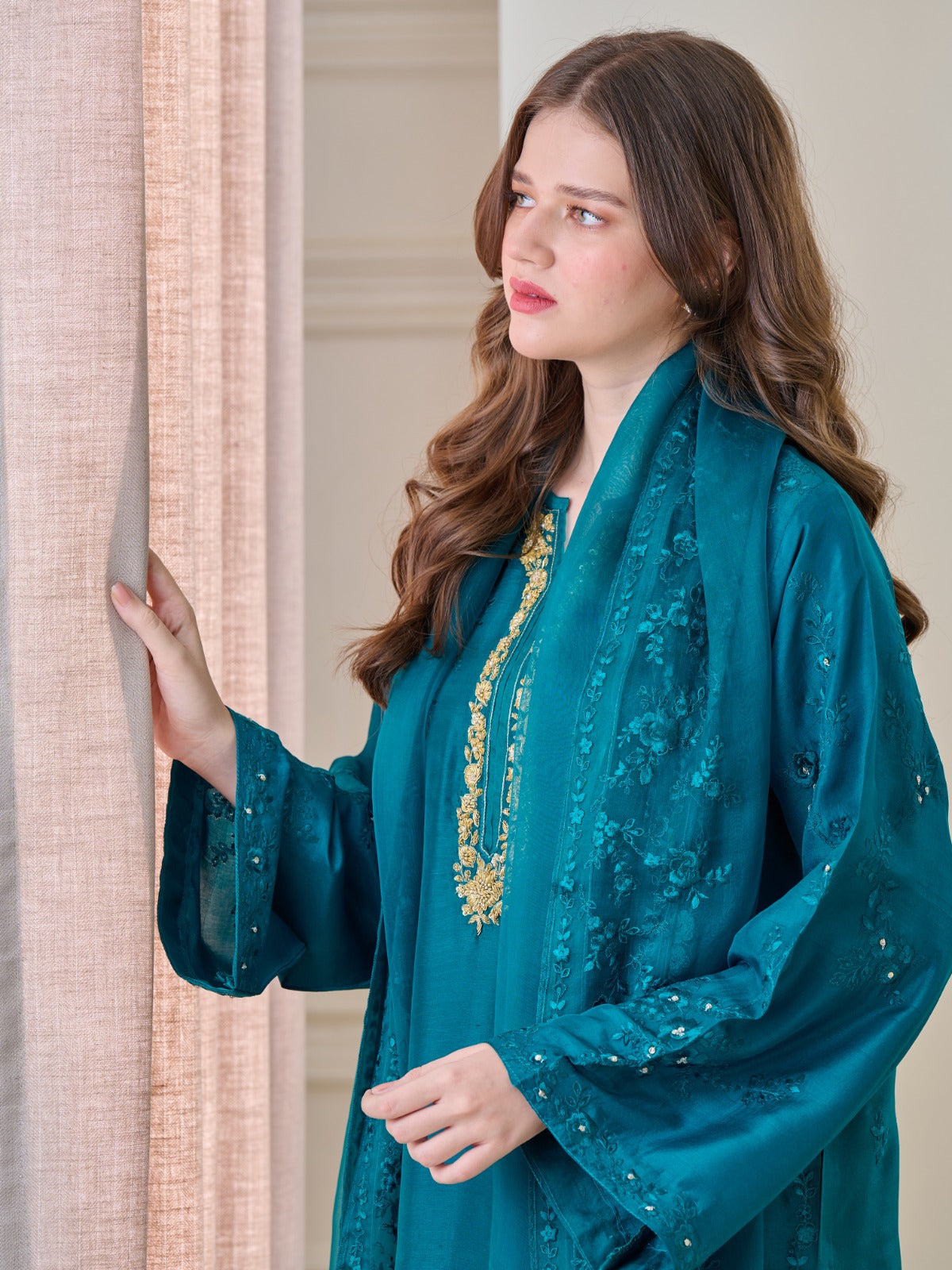 3 Piece - Pure Embroidered  Raw Silk Suit S110132 - Image 3