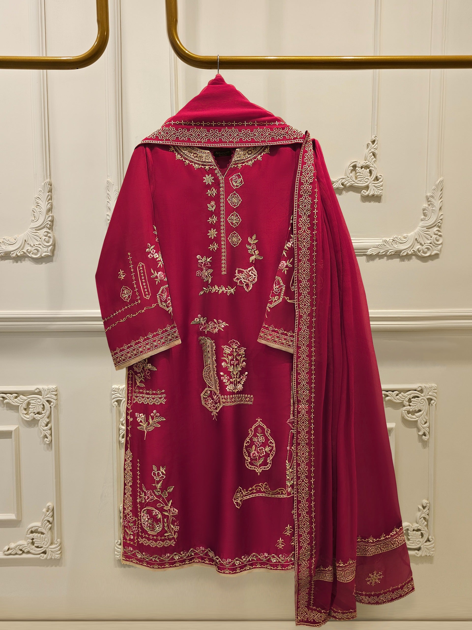 3 Piece-  Pure Embroidered Sheesha Silk Suit S112897