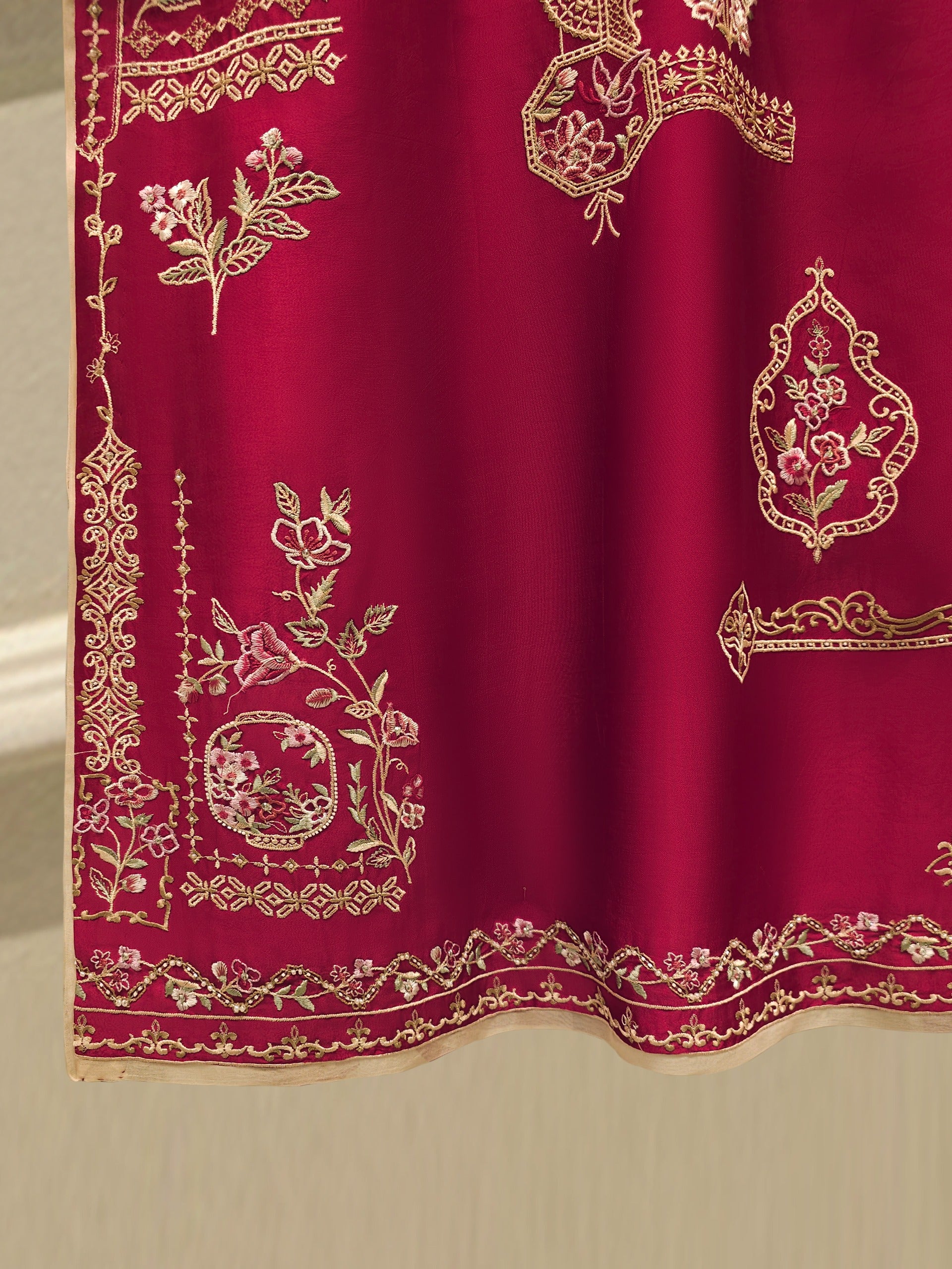 3 Piece-  Pure Embroidered Sheesha Silk Suit S112897 - Image 4
