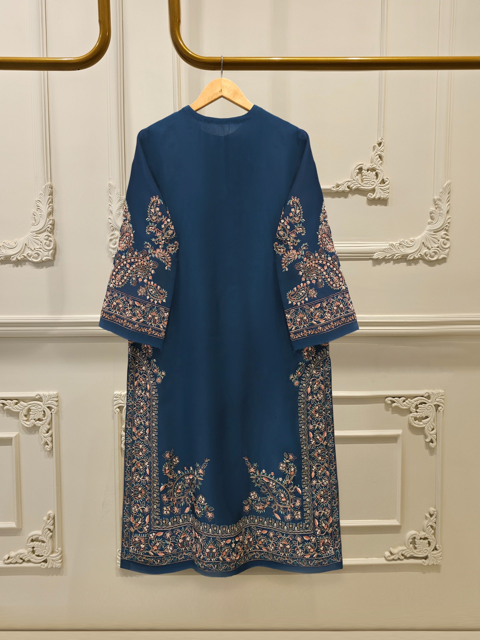 3 Piece-  Pure Embroidered Sheesha Silk Suit S112899 - Image 5