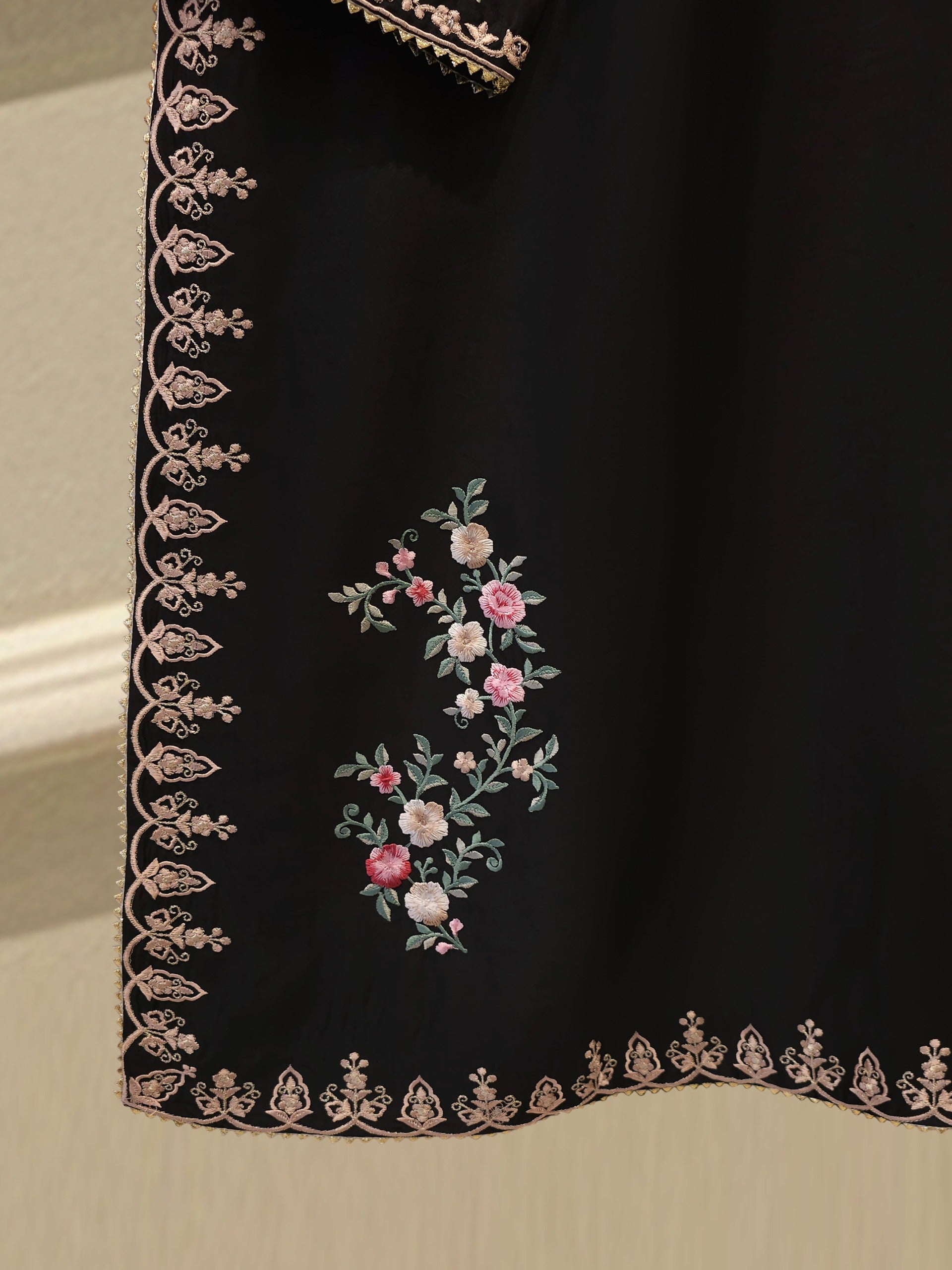 3 Piece-  Pure Embroidered Sheesha Silk Suit S112959 - Image 4