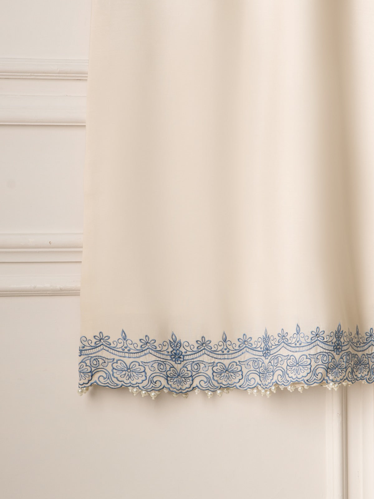 3 Piece- Pure Khaddi Silk Embroidered Suit S111049 - Image 7