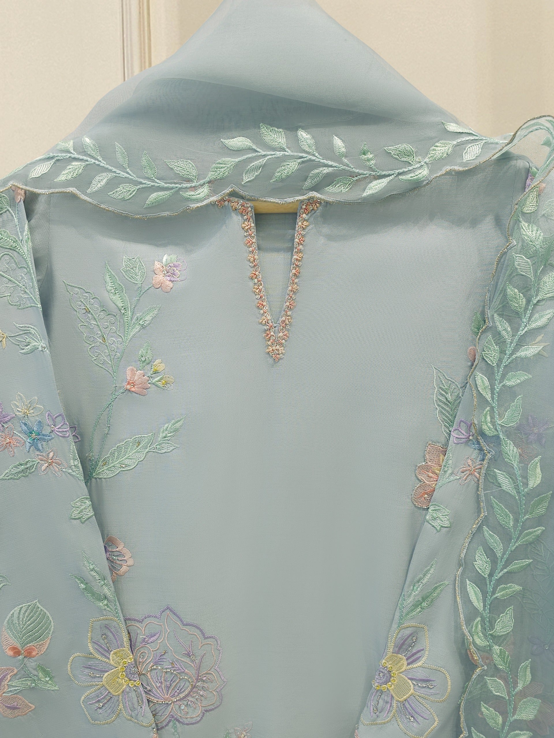 3 Piece- Pure Khaddi Silk Embroidered Suit S112373 - Image 2